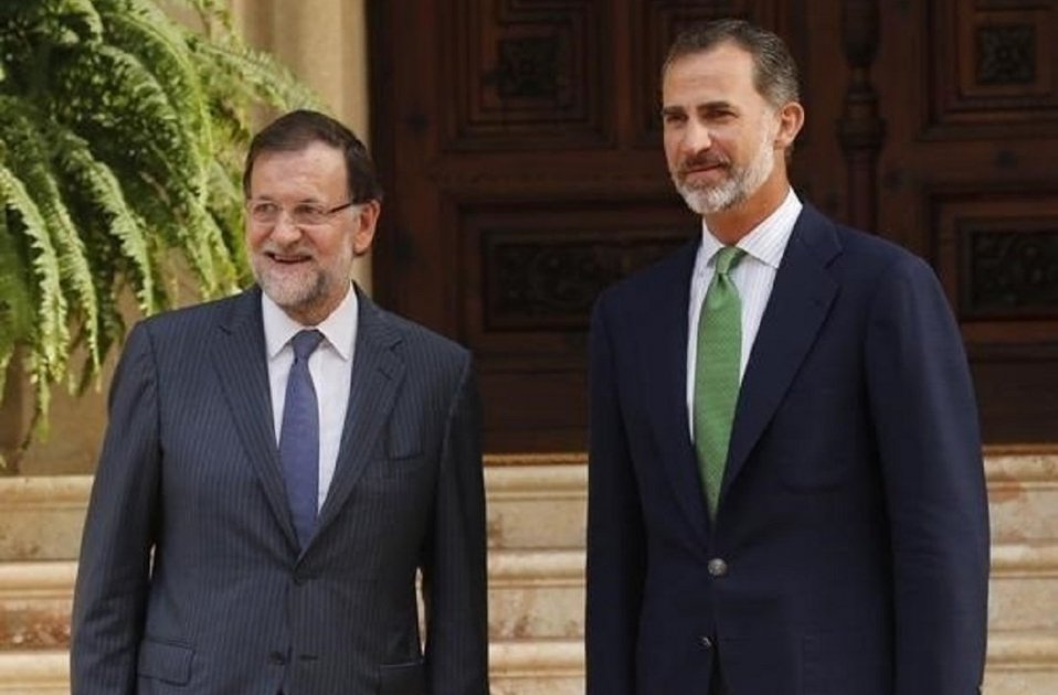 Rajoy y rey Felipe EP