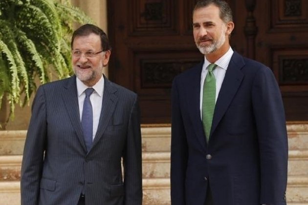 Rajoy y rey Felipe EP