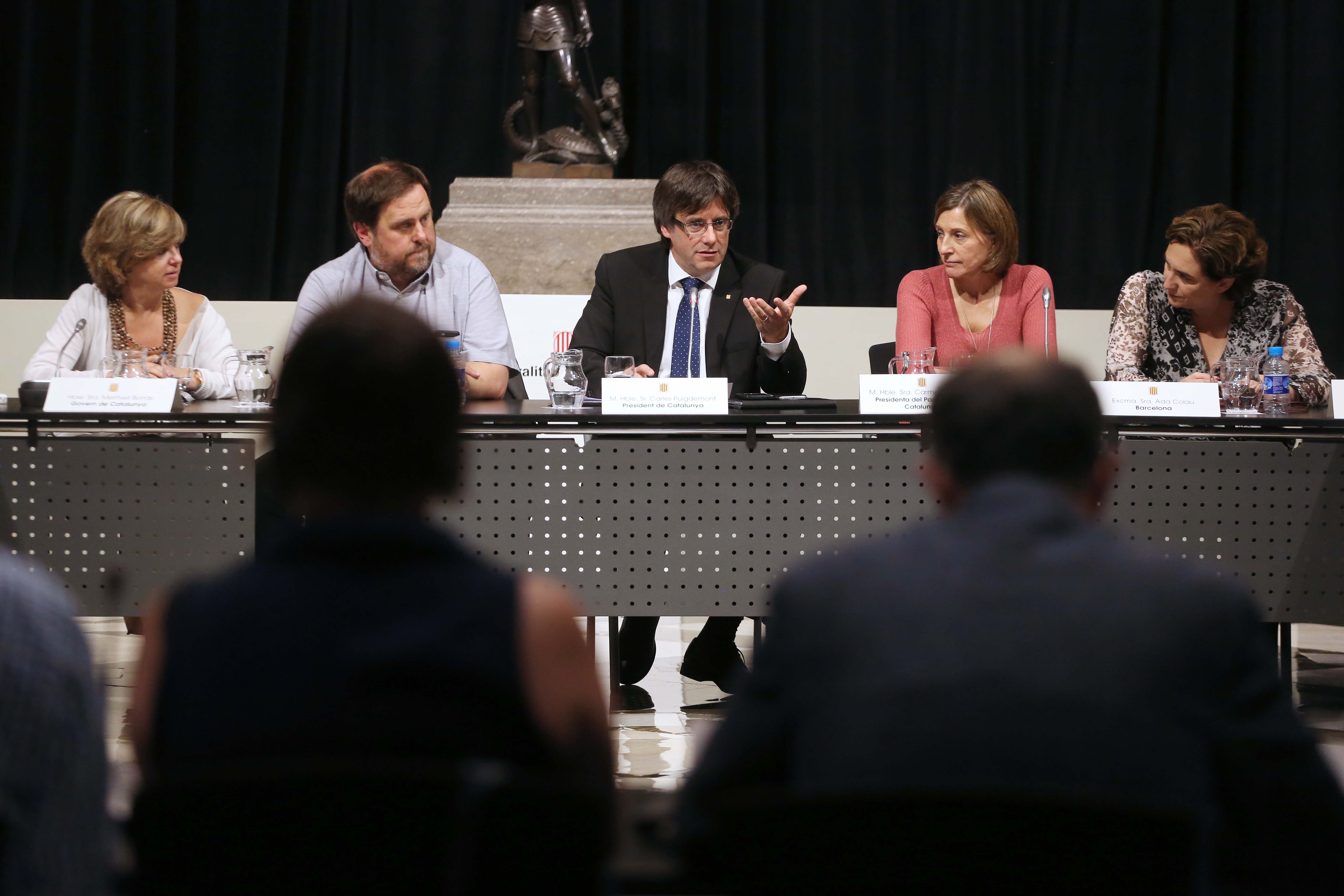 El Govern presenta la ley de emergencia social (a pesar del TC)