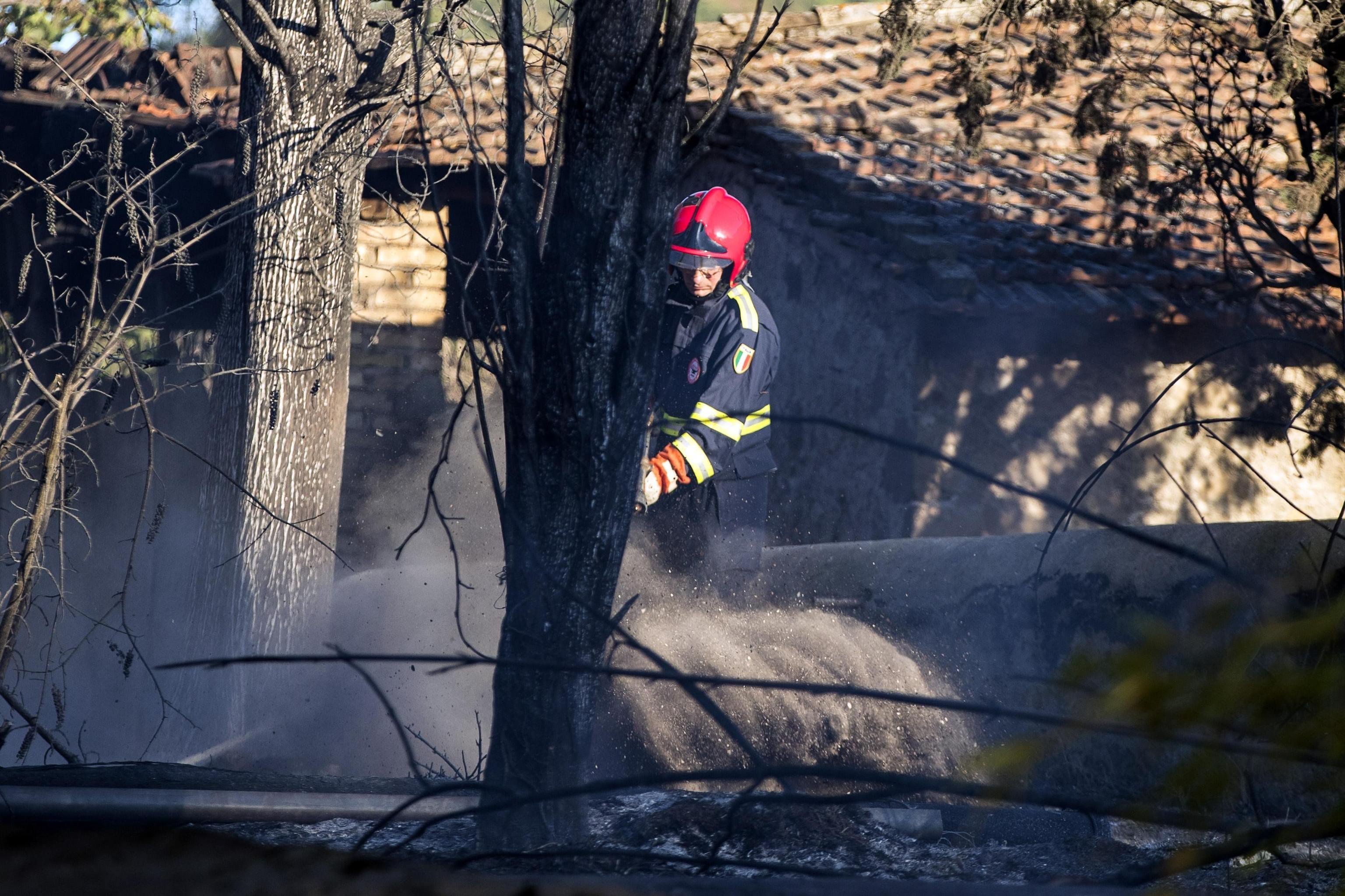 Bombers italians acusats de provocar incendis per obtenir bonificacions