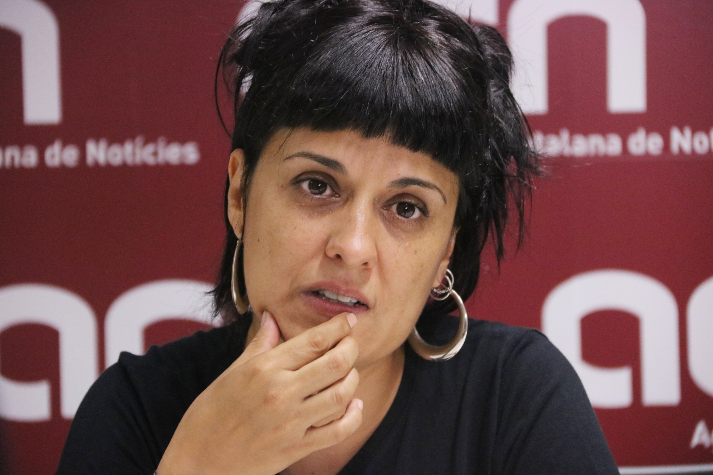 La red se revoluciona por donde está Anna Gabriel