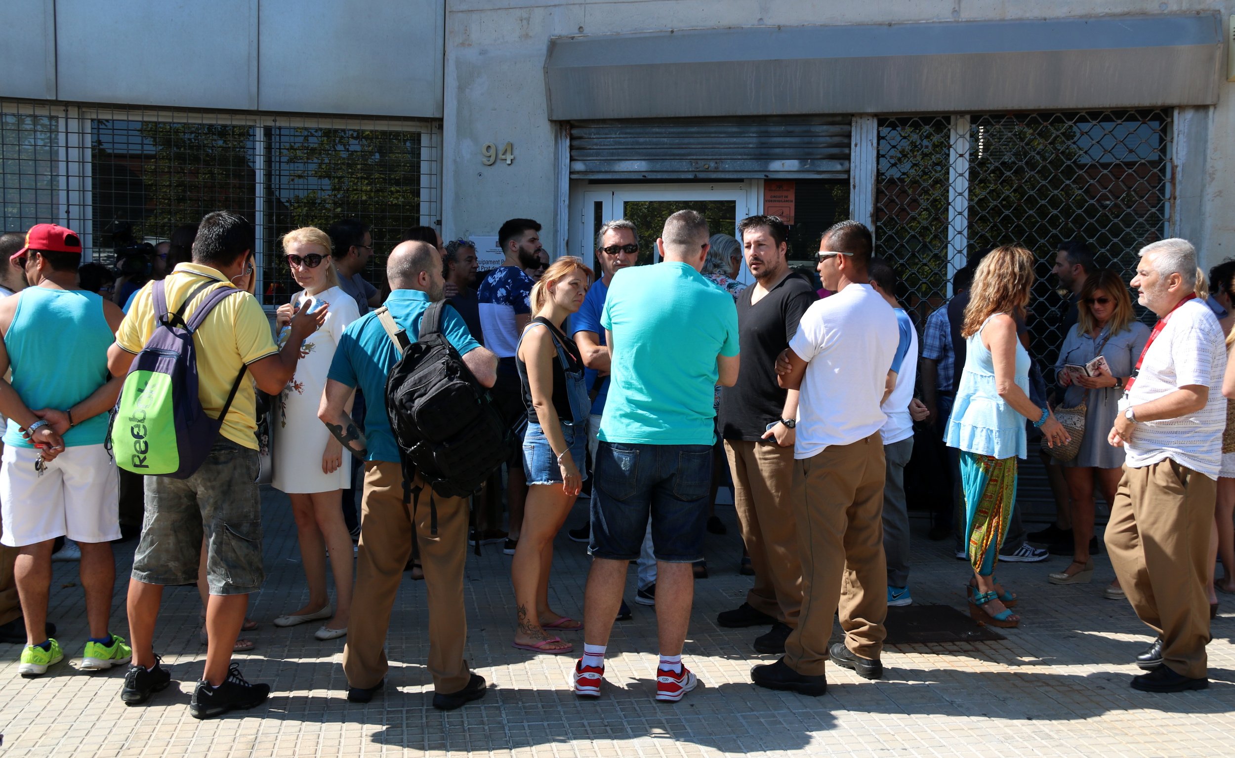 Els vaguistes del Prat mantenen el pols