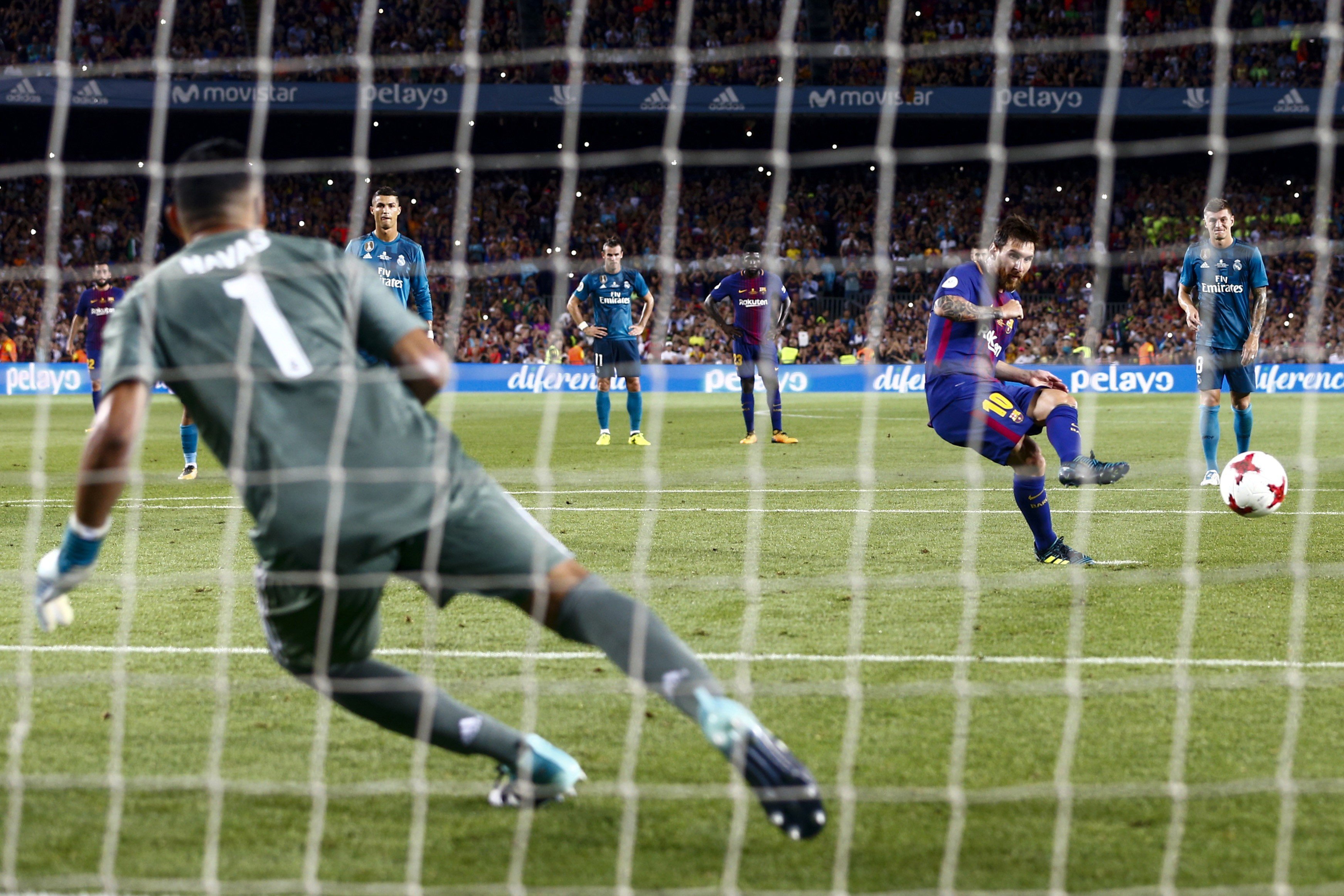 La redención del Barça pasa por sorprender en el Bernabéu