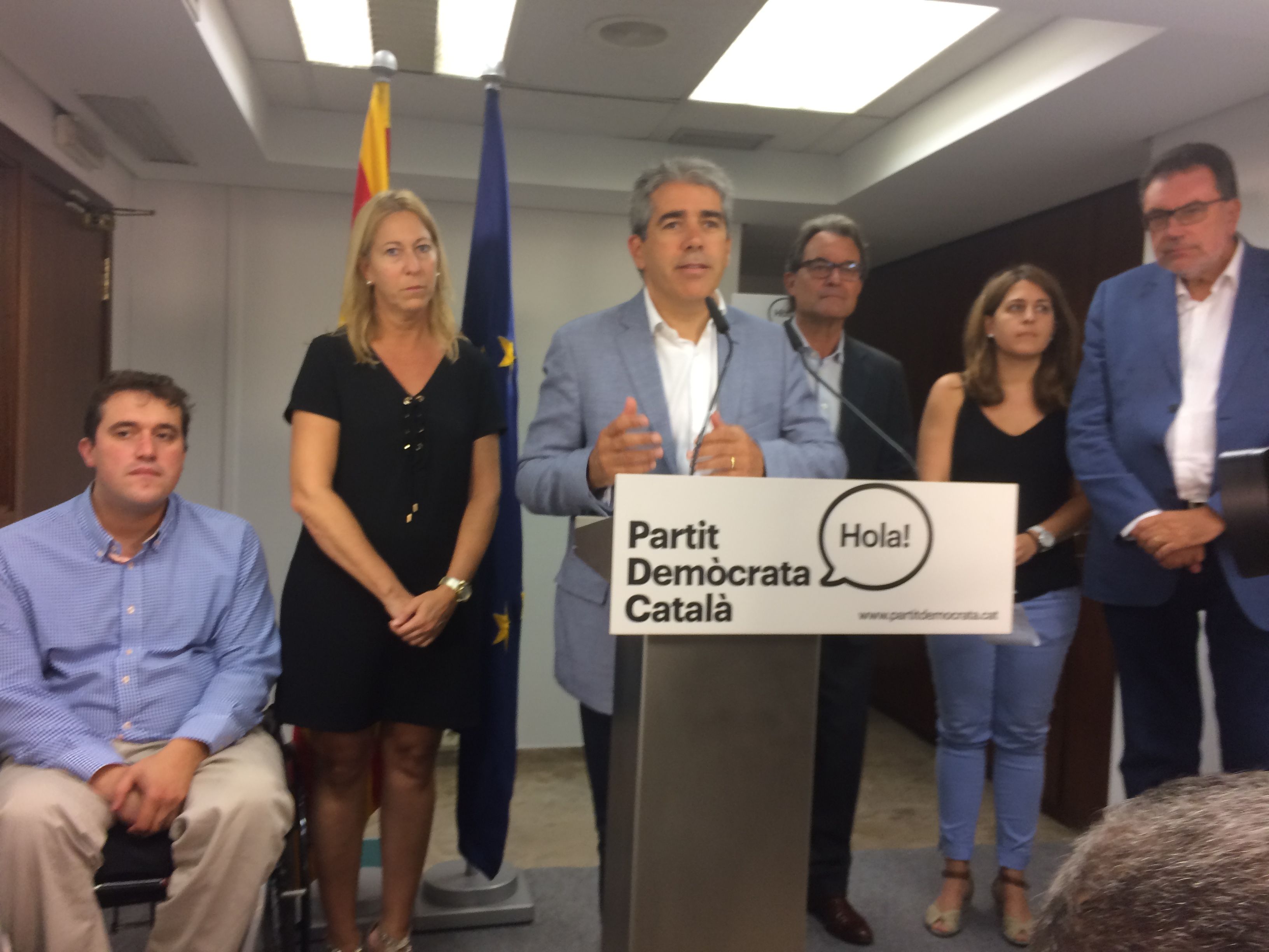 Mas denuncia que el Estado quiere "destruir" el PDC para frenar el procés