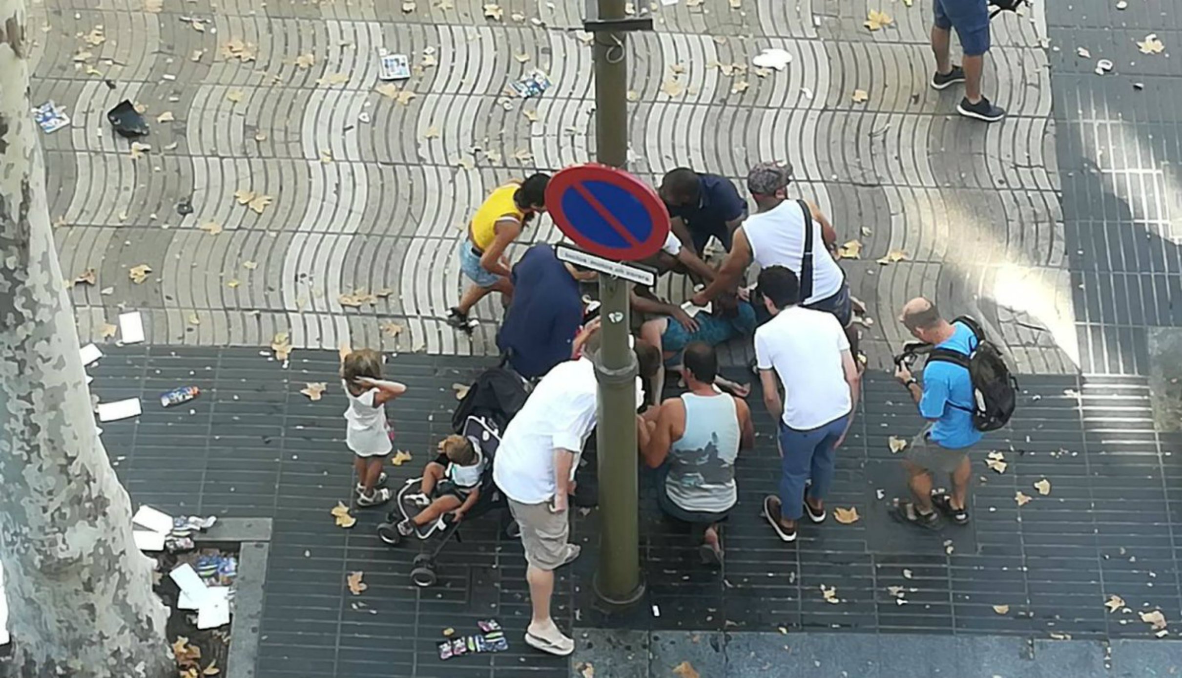 Solidaridad, miedo y rabia en todo el mundo por el ataque a Barcelona