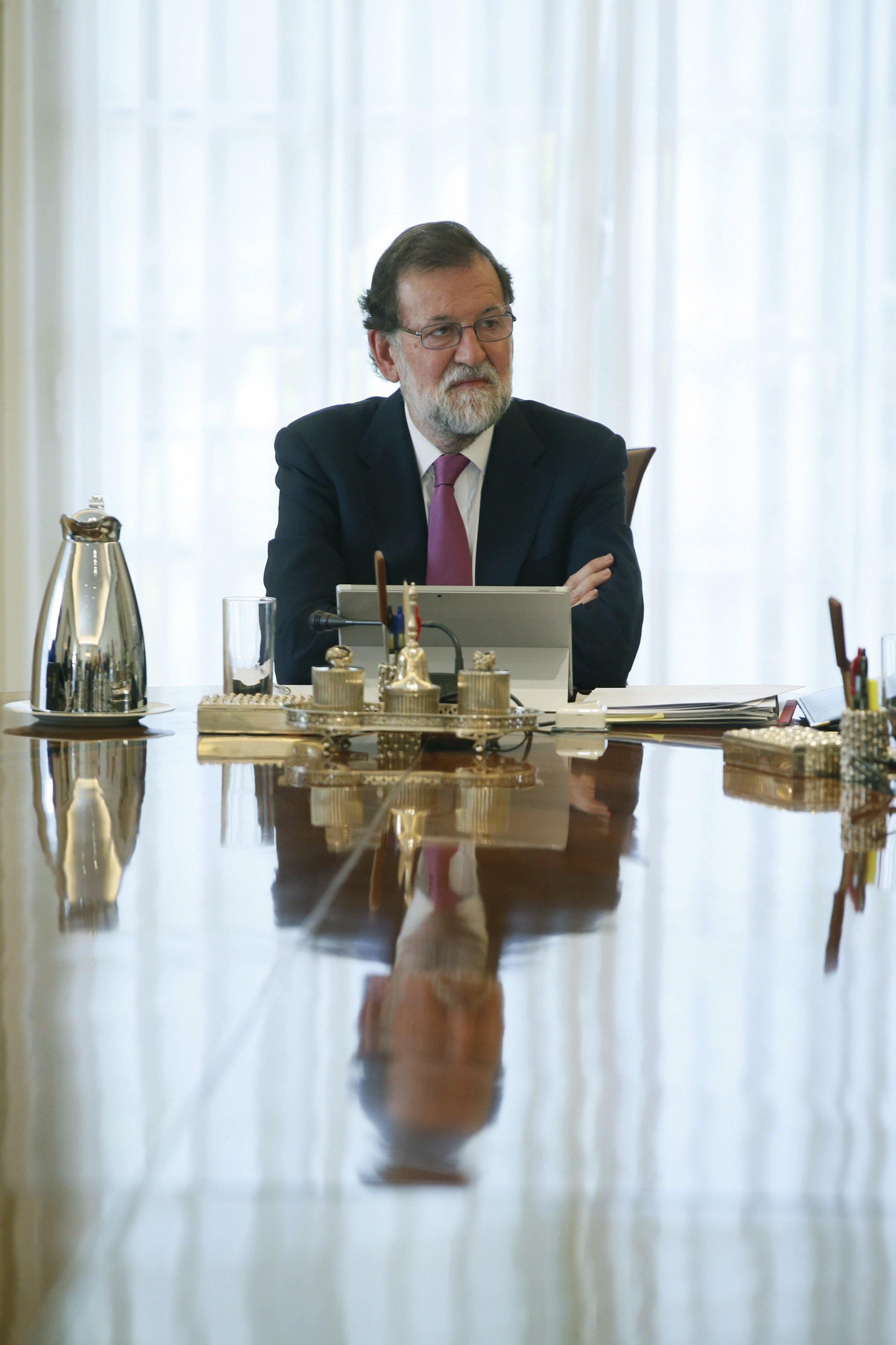 Rajoy, Santamaría y Zoido viajan a Barcelona por el atentado en La Rambla