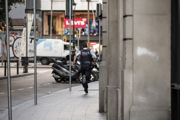 Atentado terrorista Ramblas SergiAlcazar 34