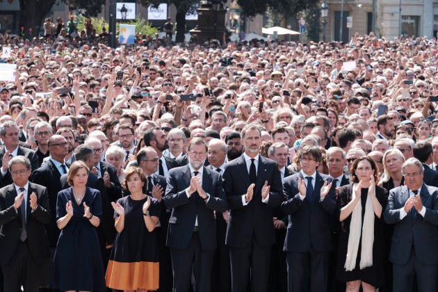 rajoy puigdemont minuto silencio sergi alcazar