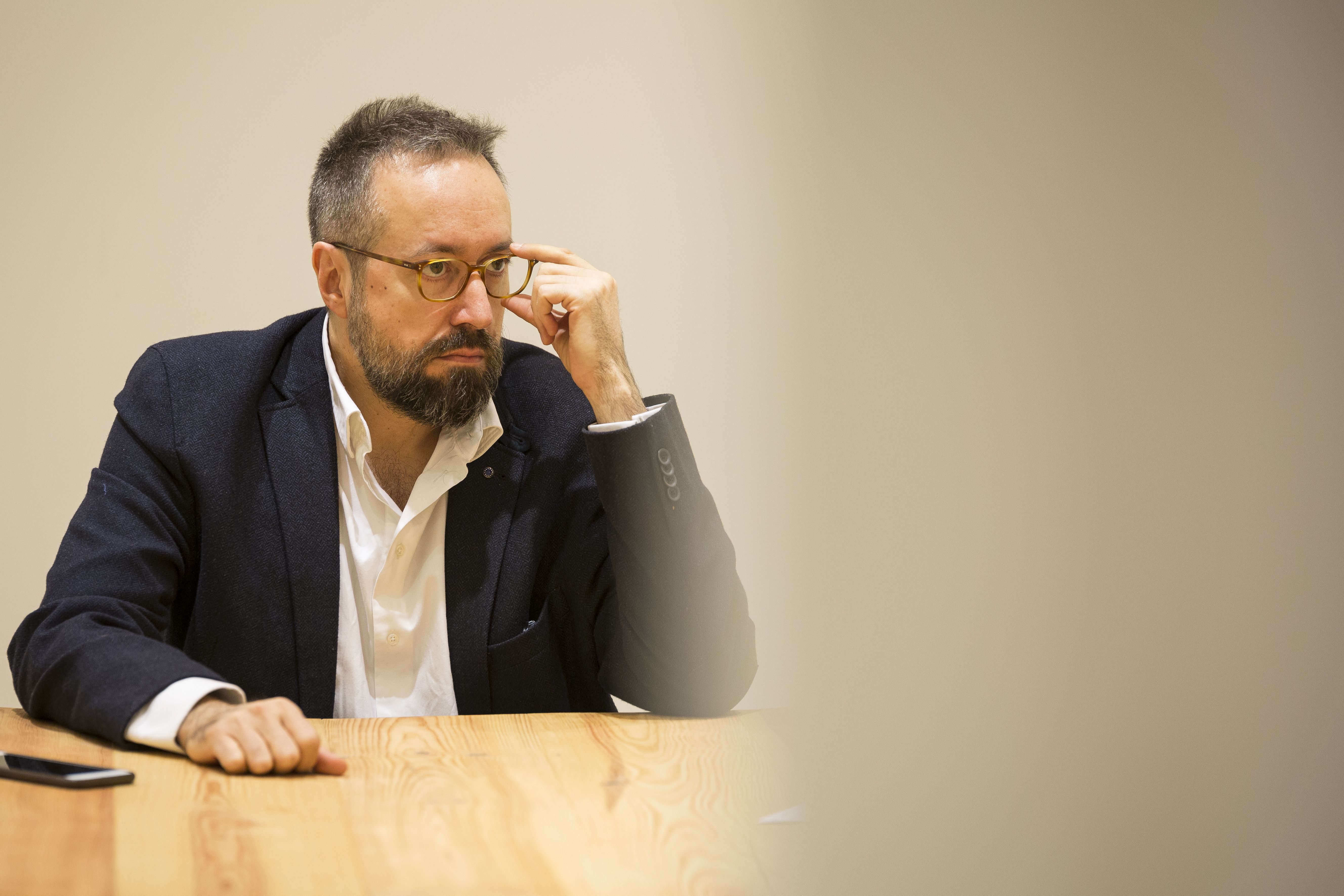 Girauta: "Firmo por desaparecer después de hacer el papel de UCD"