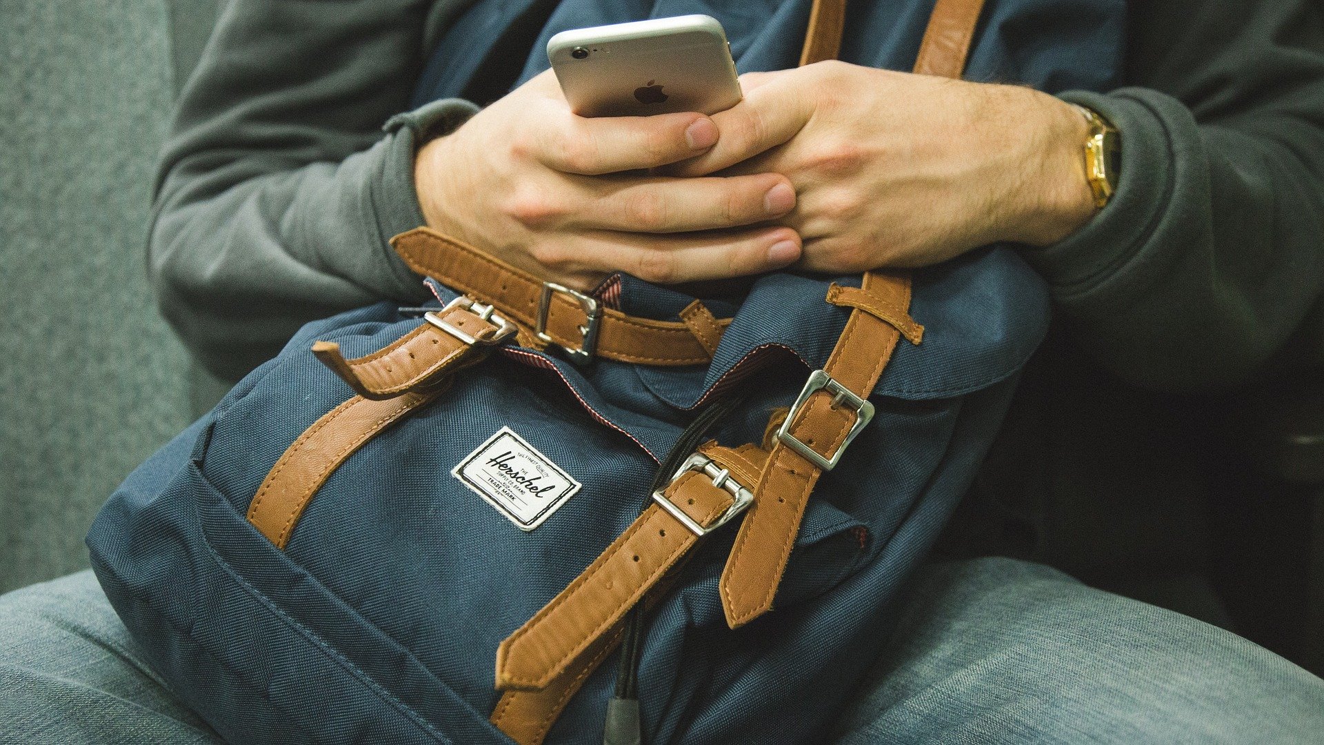 Un total de 39 jóvenes crearán apps en un tren de Barcelona a Londres