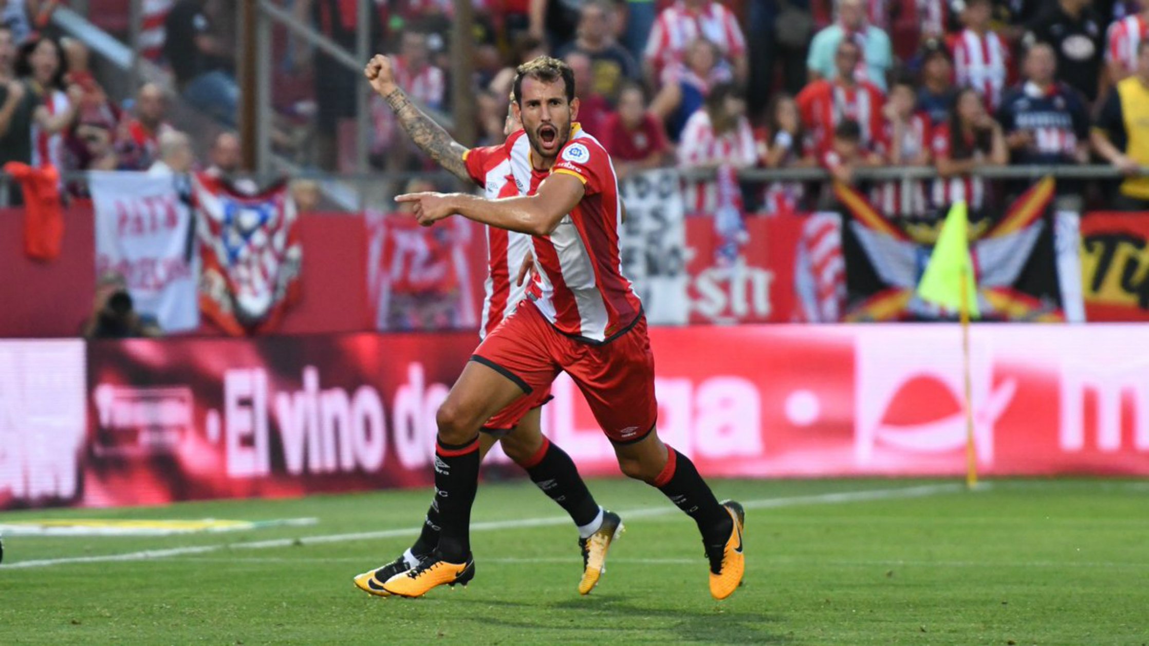 Un gol d'Alcalá val una victòria històrica