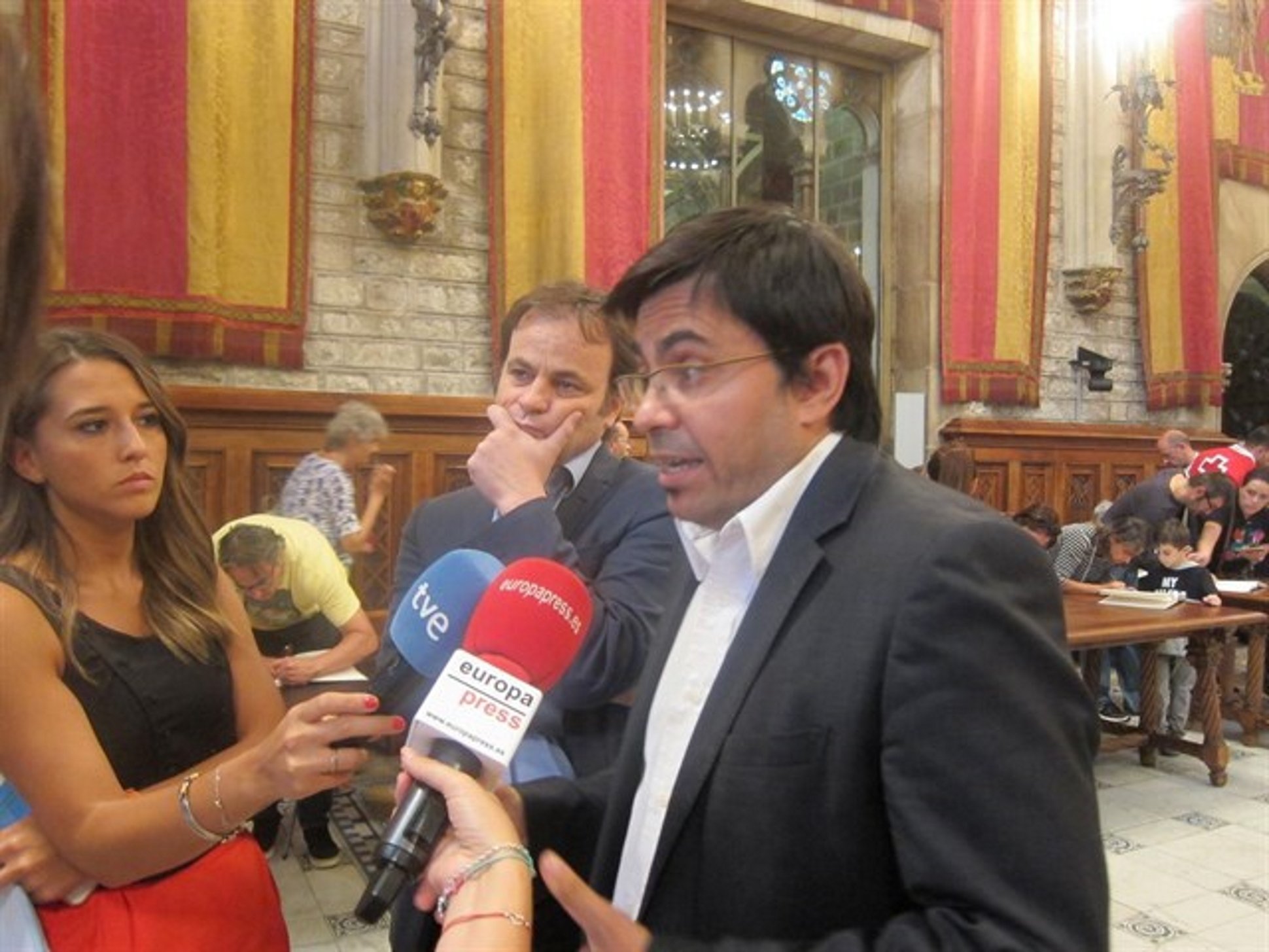 Generalitat y Ayuntamiento de Barcelona organizan una ceremonia interreligiosa