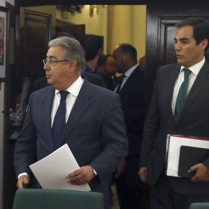 zoido efe zoido efe