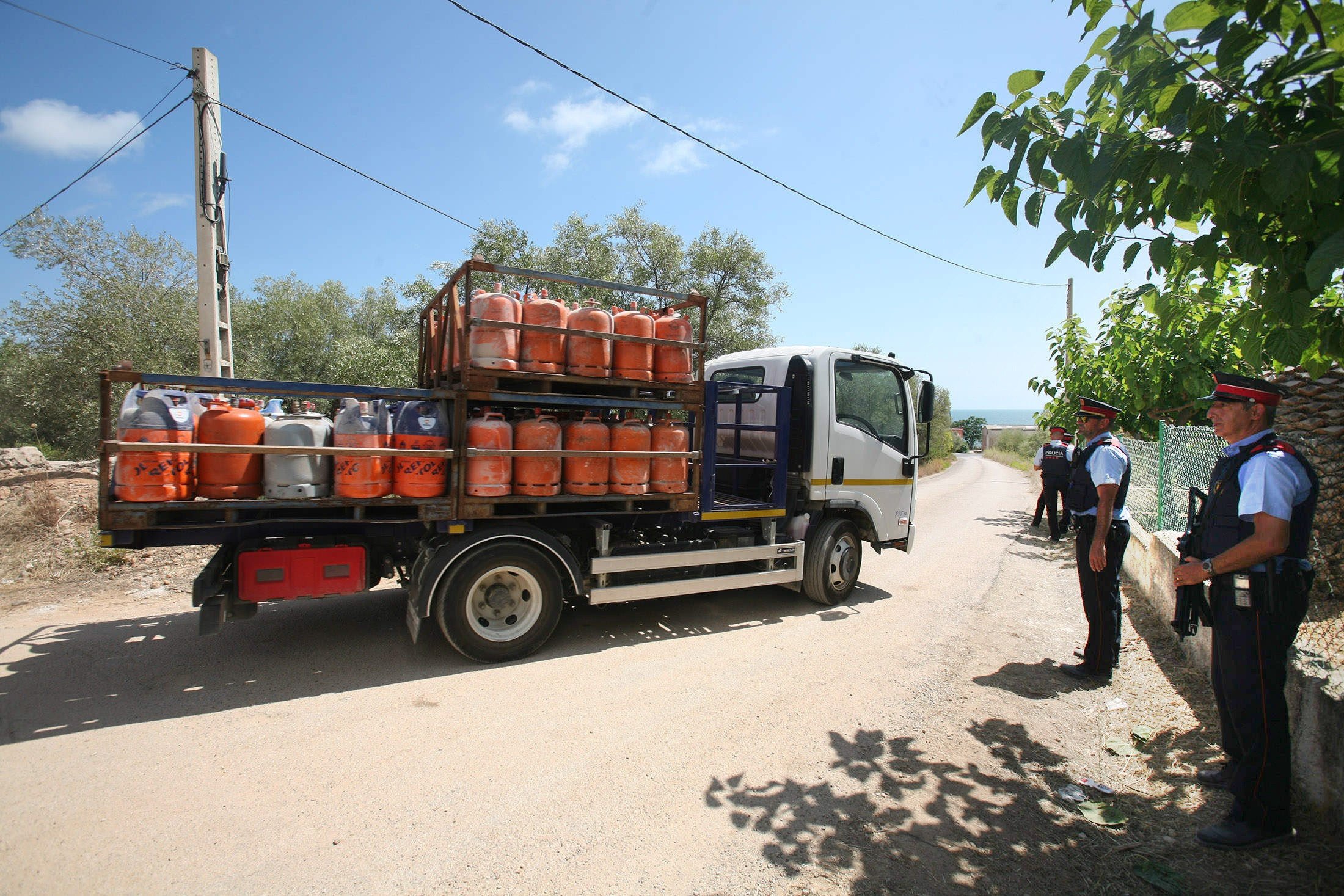 S'emporten més d'un centenar de bombones del xalet d'Alcanar Platja