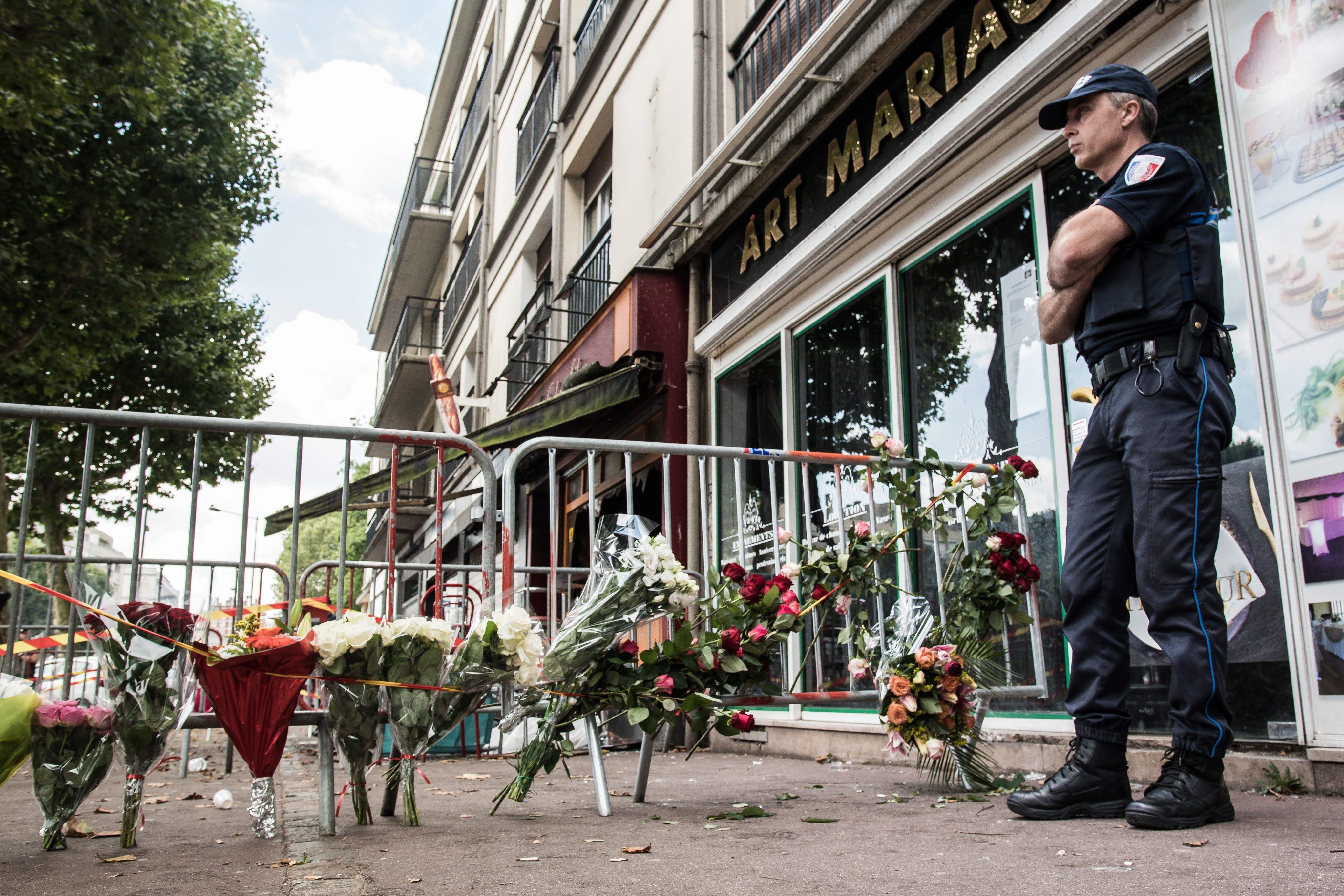 Francia prolonga el estado de emergencia hasta el 15 de julio