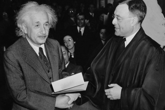 einstein einstein