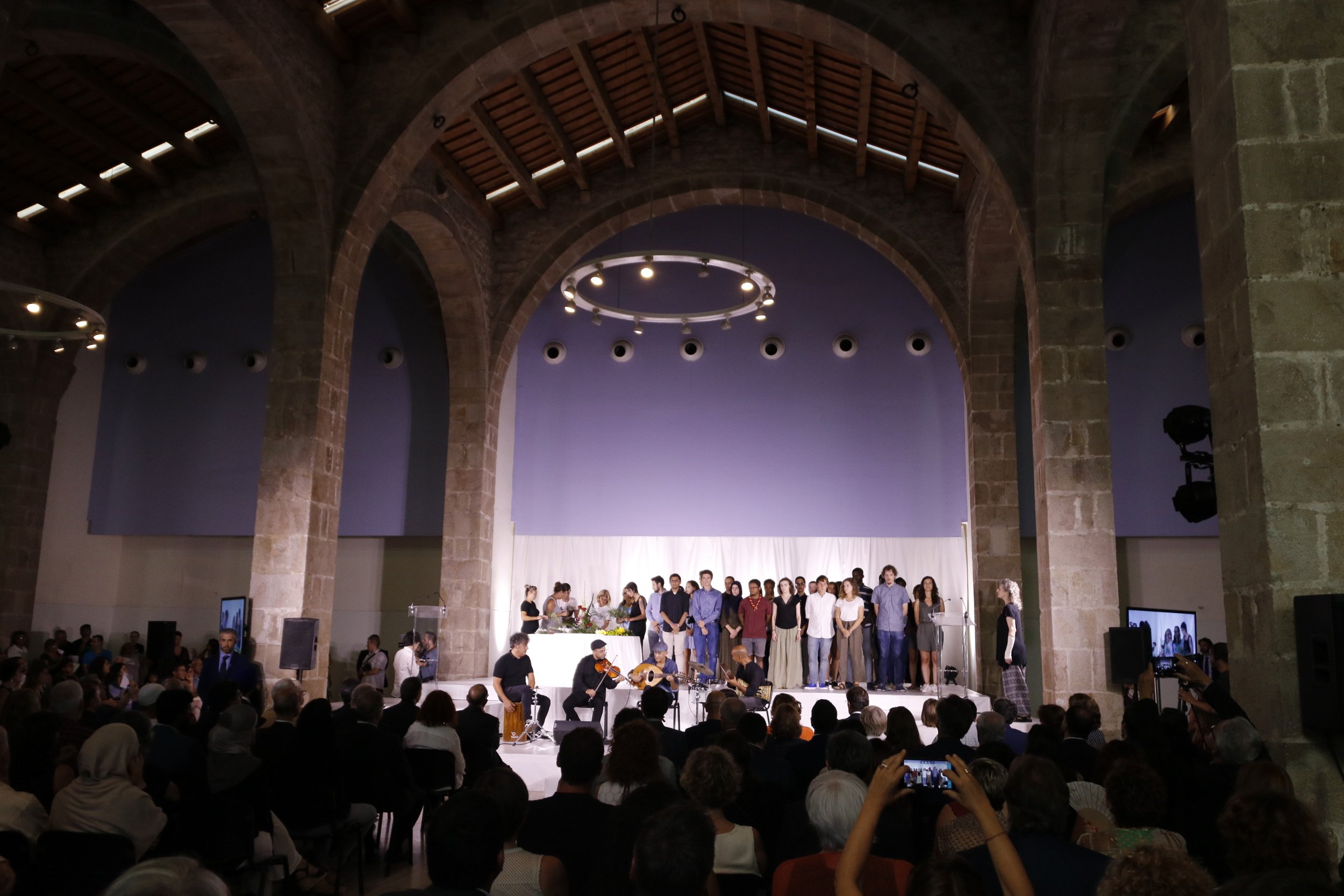 Barcelona celebra un acto interreligioso como "espejo de la diversidad" de la ciudad