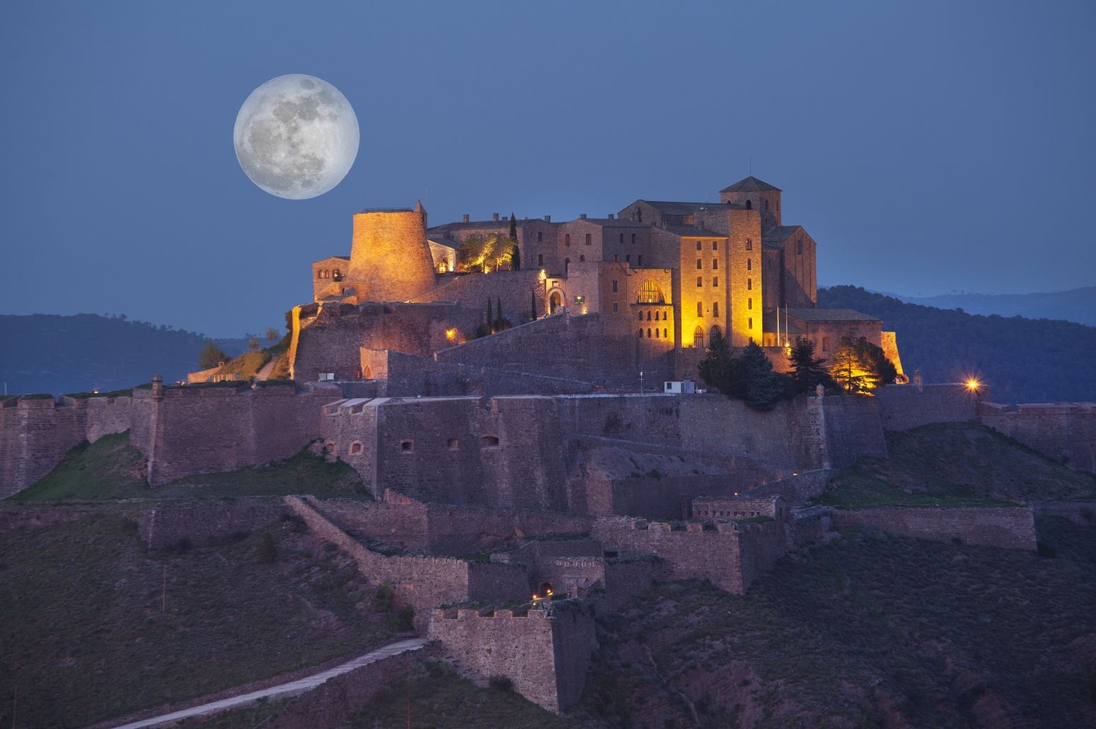 Cardona, un destí diferent