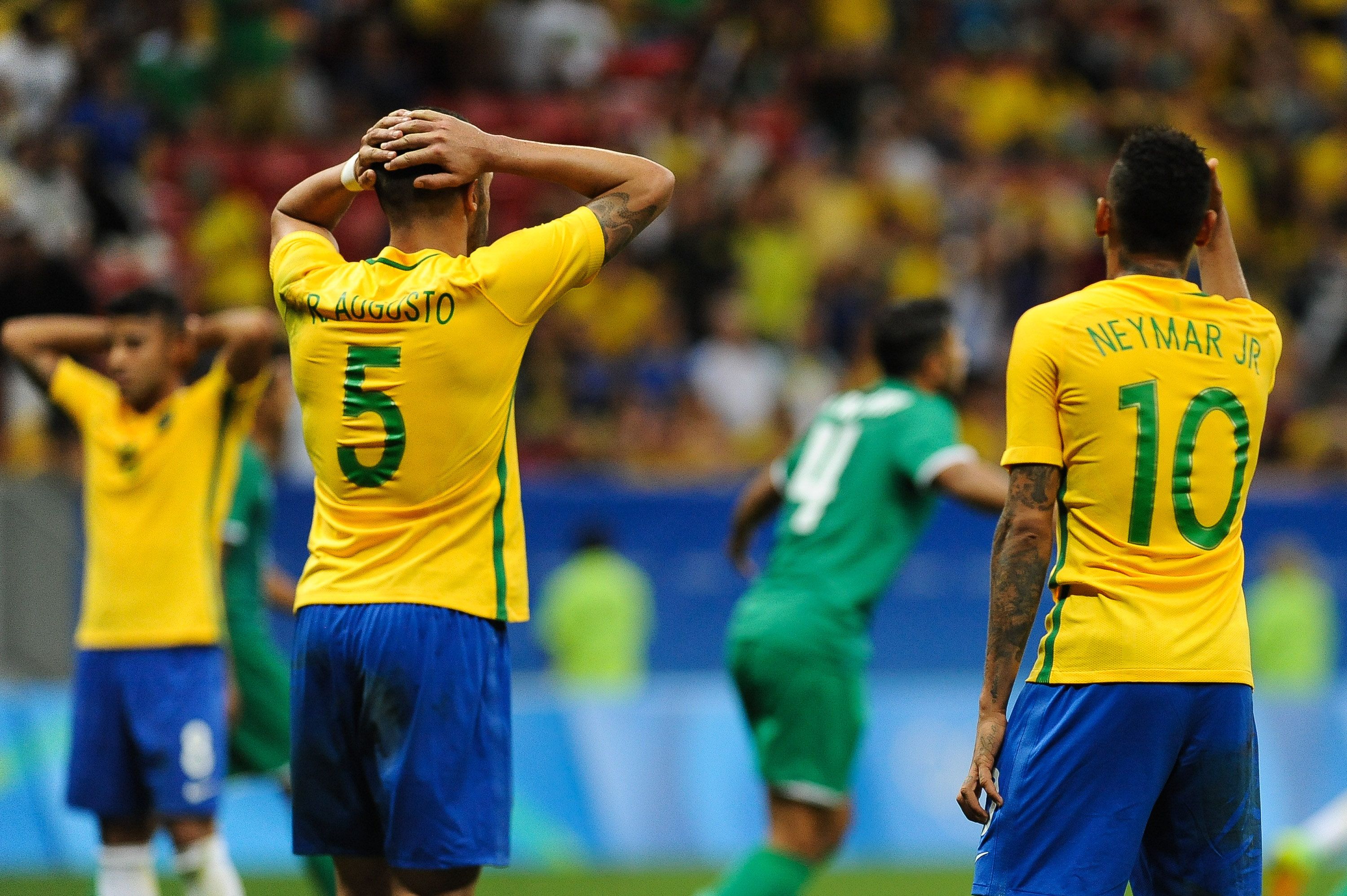 Brasil vuelve a decepcionar contra Irak (0-0)