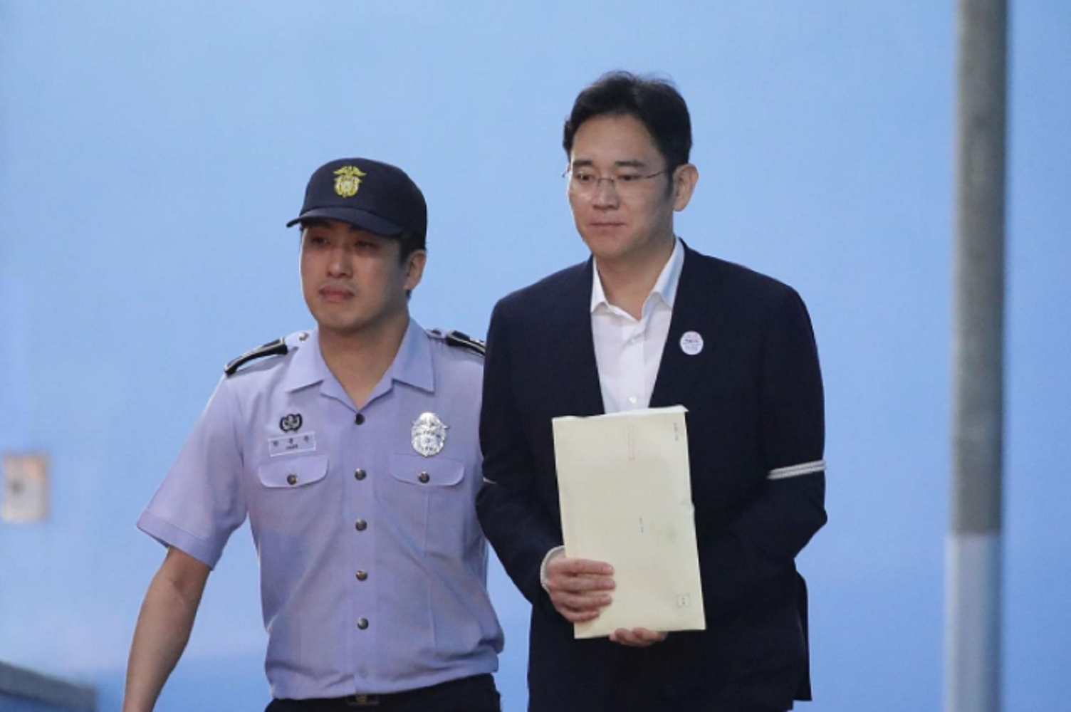 Cinco años de cárcel al vicepresidente de Samsung por soborno