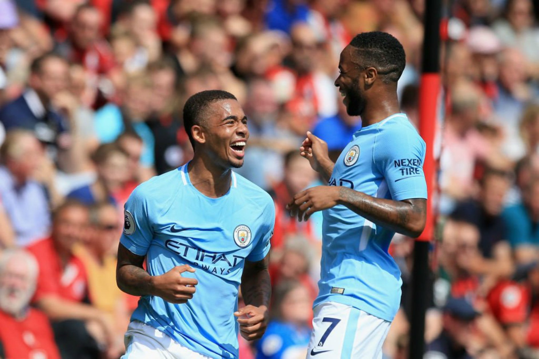 Sterling salva el City de Guardiola sobre la botzina (1-2)