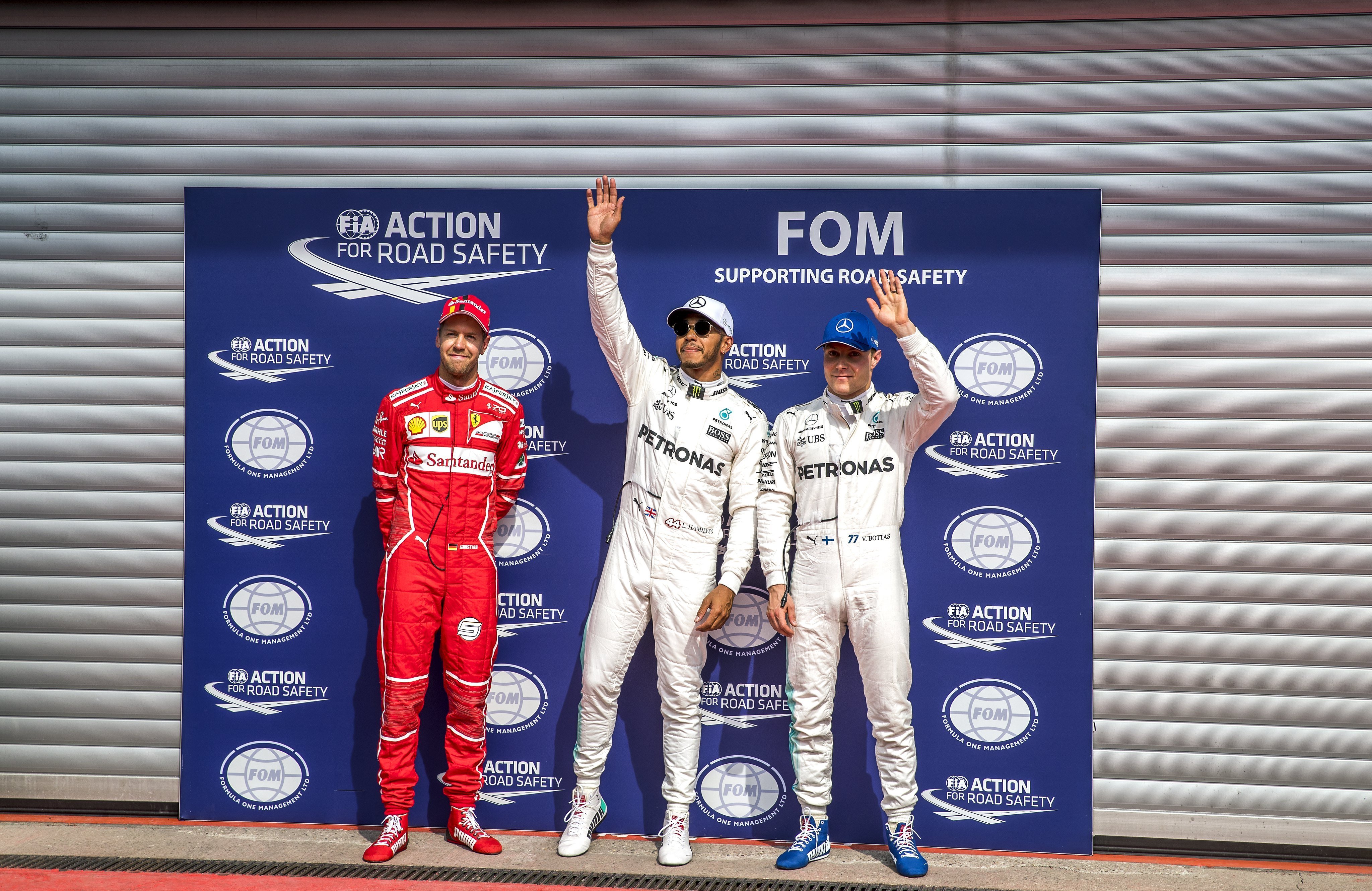 Hamilton firma la pole en Bélgica e iguala el récord de Schumacher