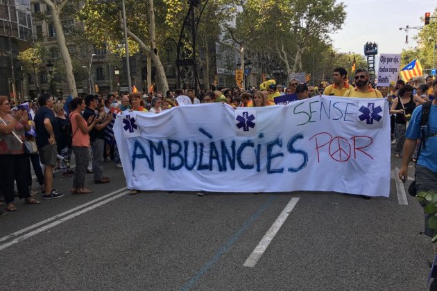 Ambulàncies sense por Nicolá Tomás