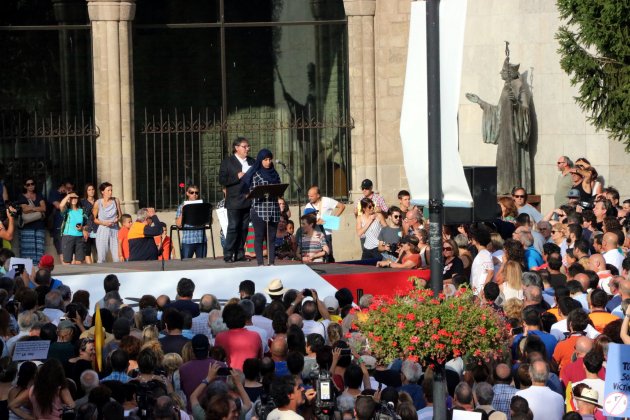 manifestació ripoll germana terrorista ACN