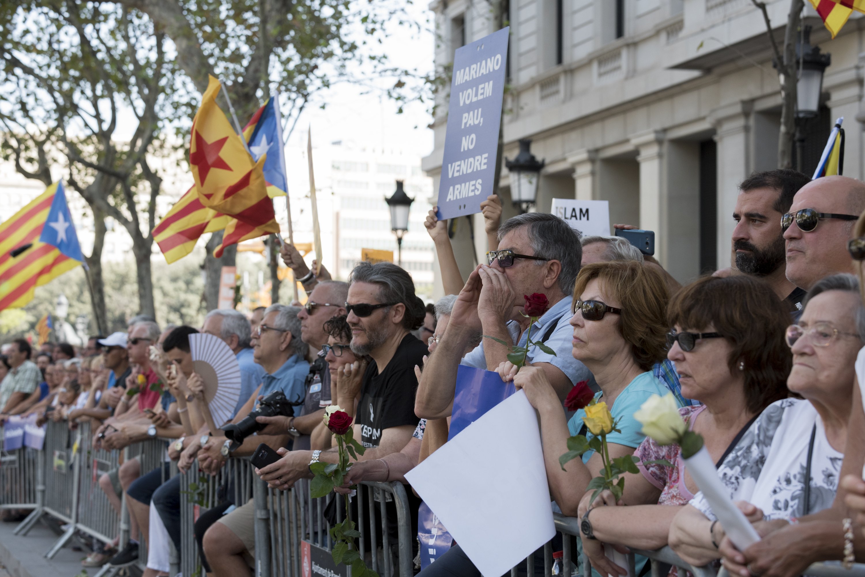 La prensa de Madrid solo tiene ojos para las esteladas y la pitada al Rey
