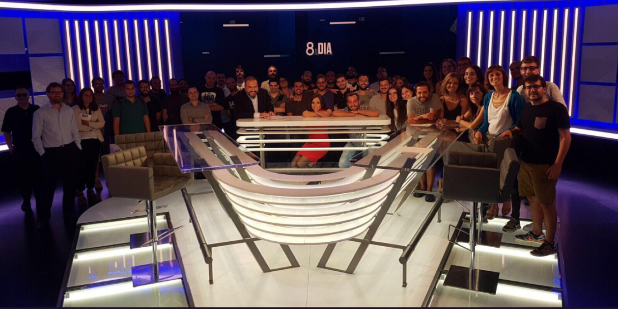 equipo 8 al día