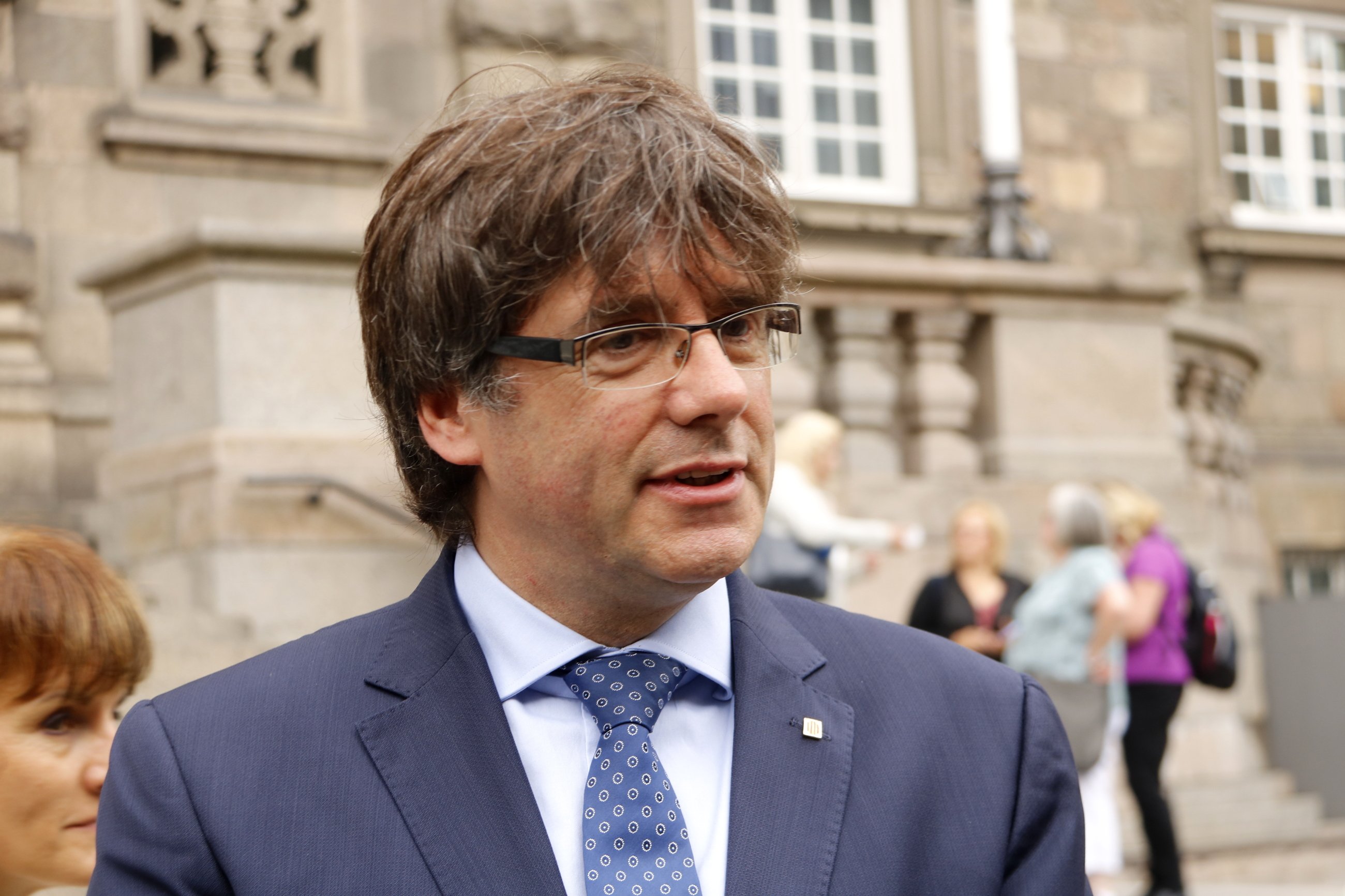 Puigdemont carrega contra les "falsedats" de 'La Razón' i avisa: "Votarem i decidirem"