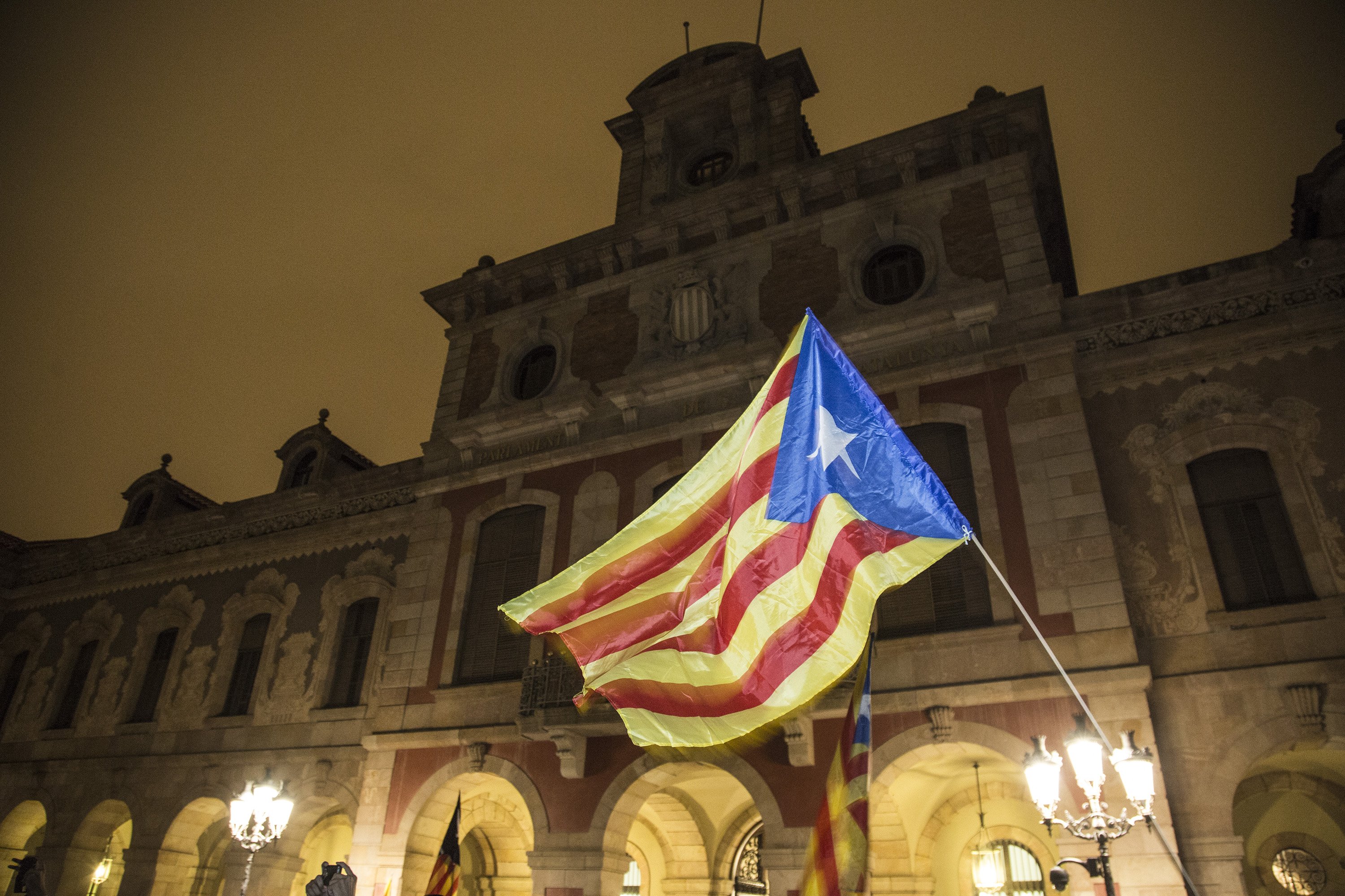 Bloomberg expectante: ¿Hasta dónde están dispuestos a llegar los independentistas?