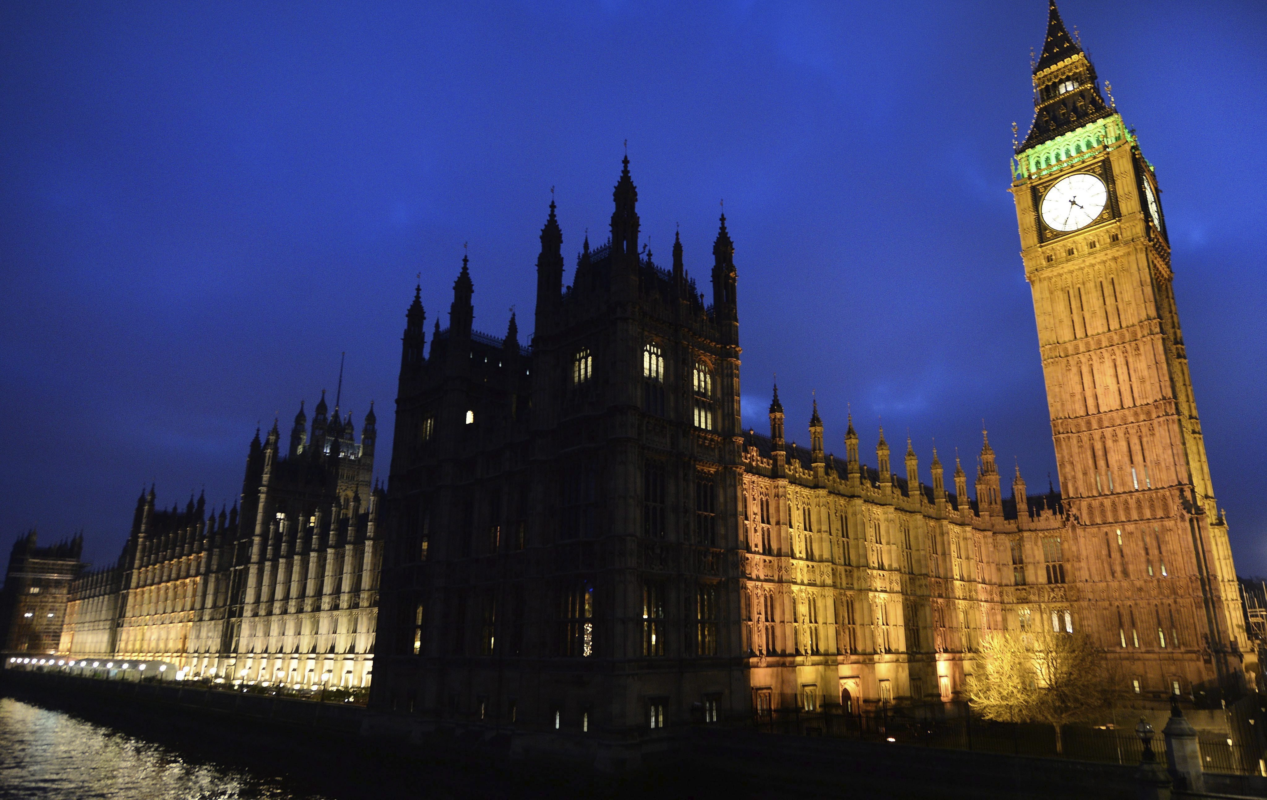 Diputados británicos condenan el inminente juicio del 1-O