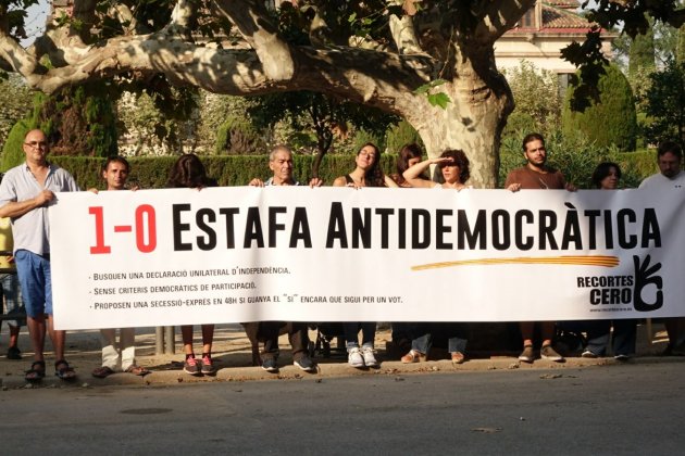 Recortes Cero concentració davant Parlament / Roberto Lázaro