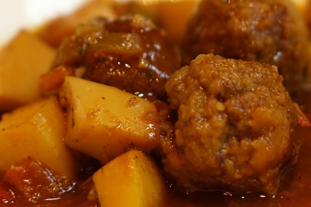 ALBÓNDIGAS