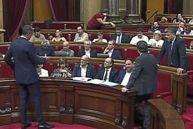 Albiol i Puigdemont al Parlament