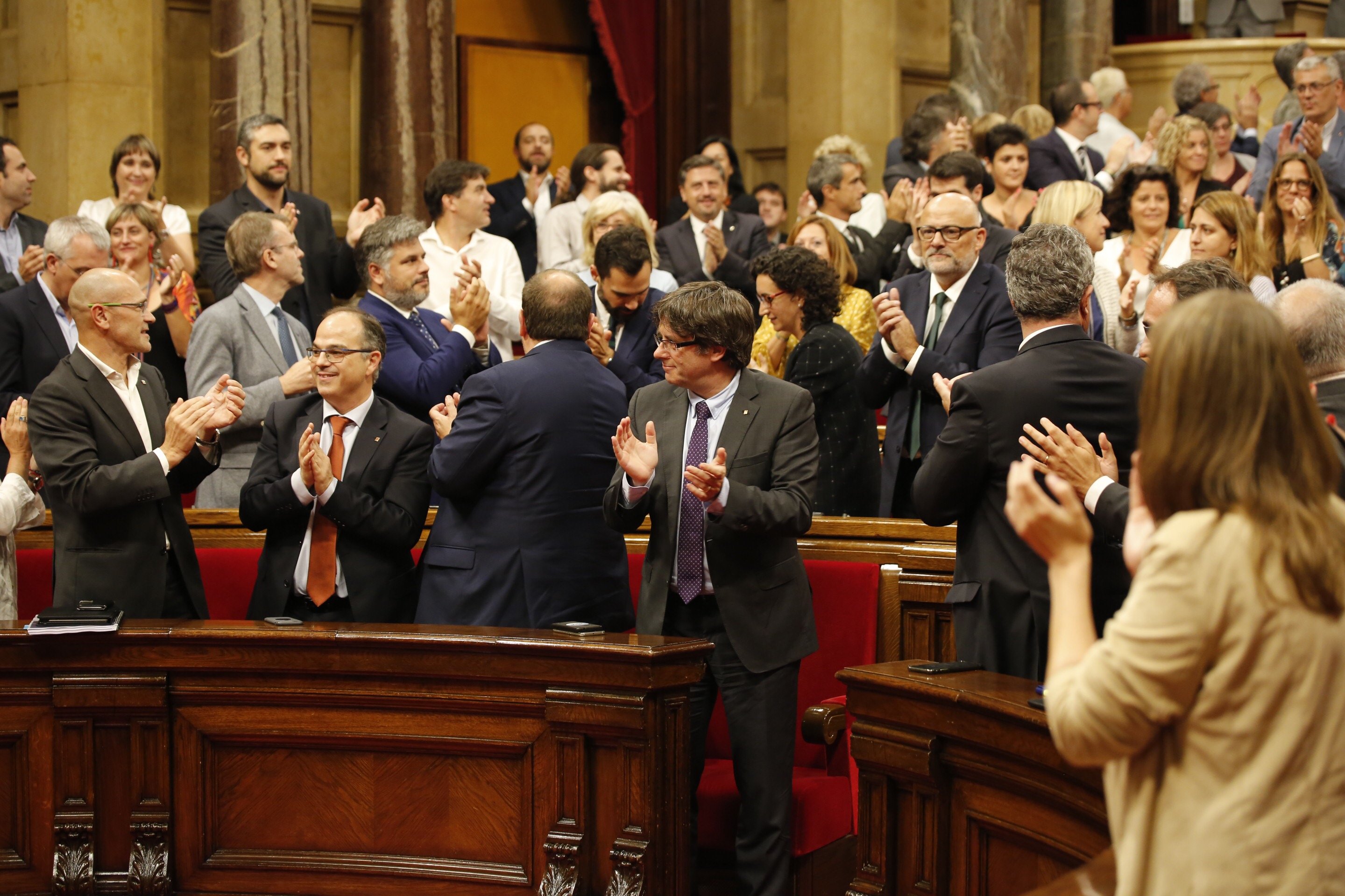 JxSí y la CUP aprueban la ley de la Seguridad Social Catalana