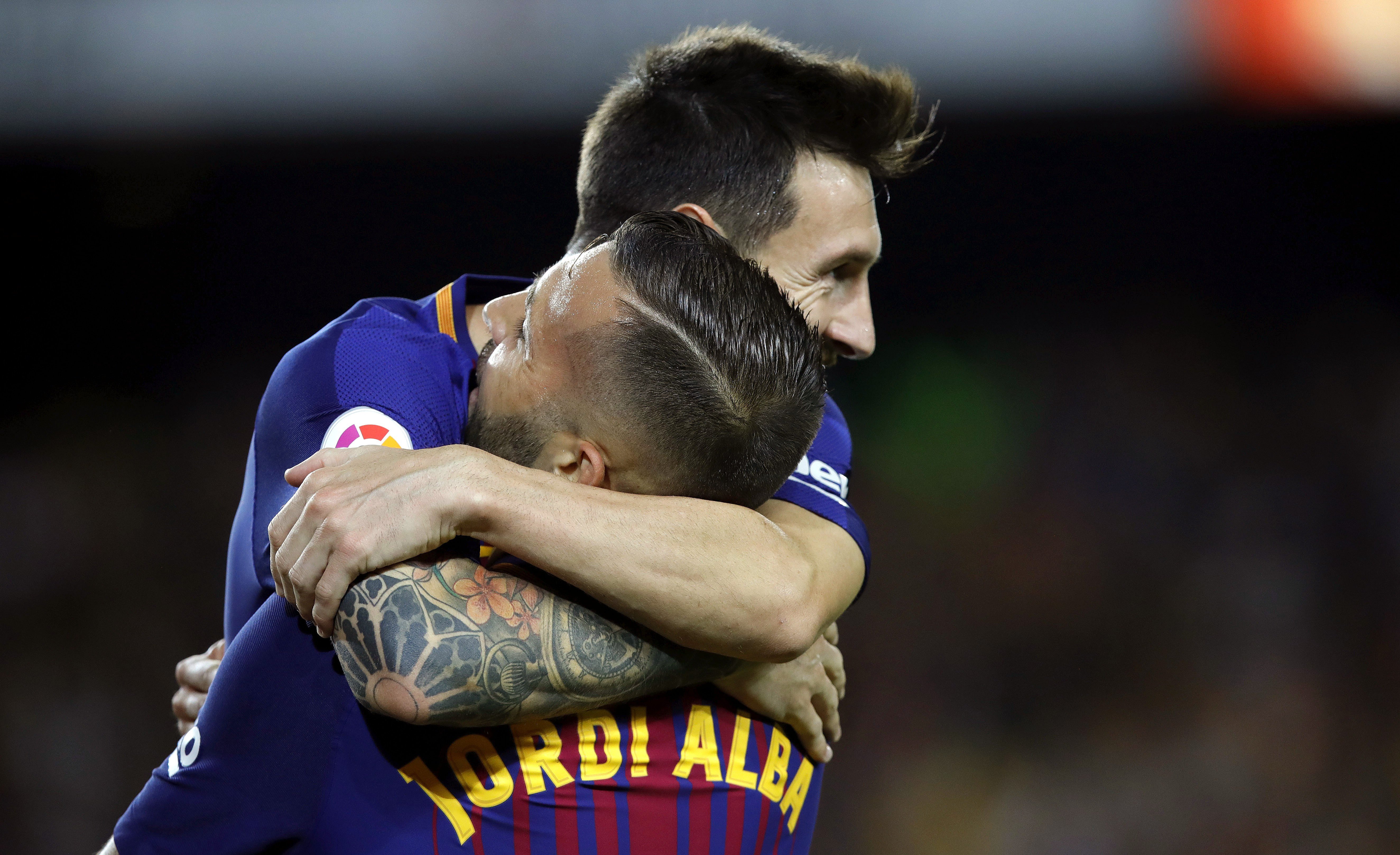 Messi decide otro derbi