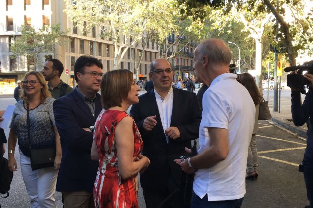 mesa parlament victor costa