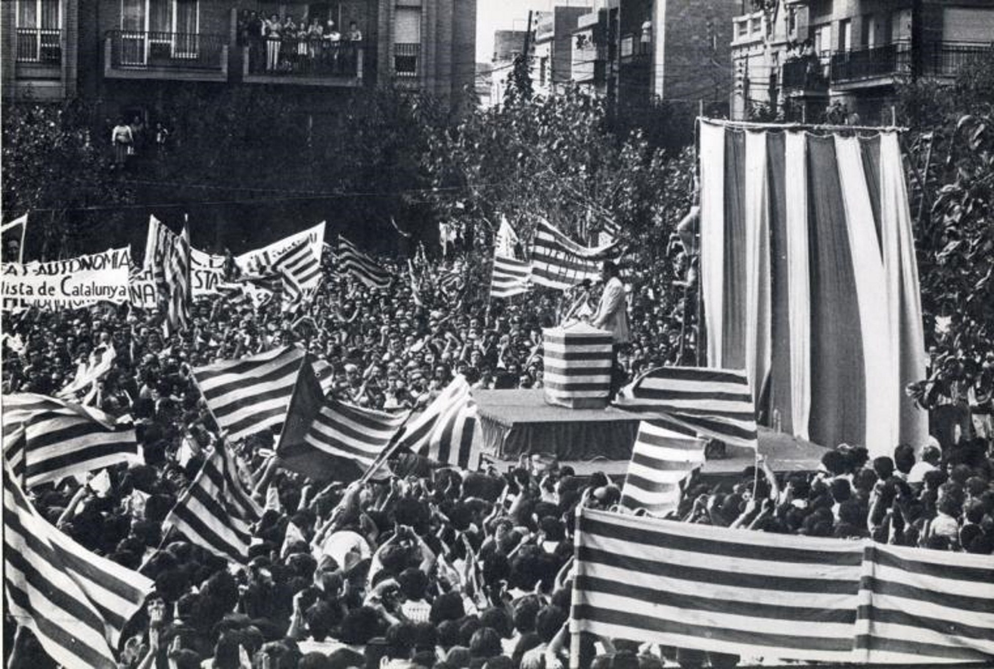 El análisis de EE.UU. de la Diada de 1976: "Catalunya es ahora crítica"