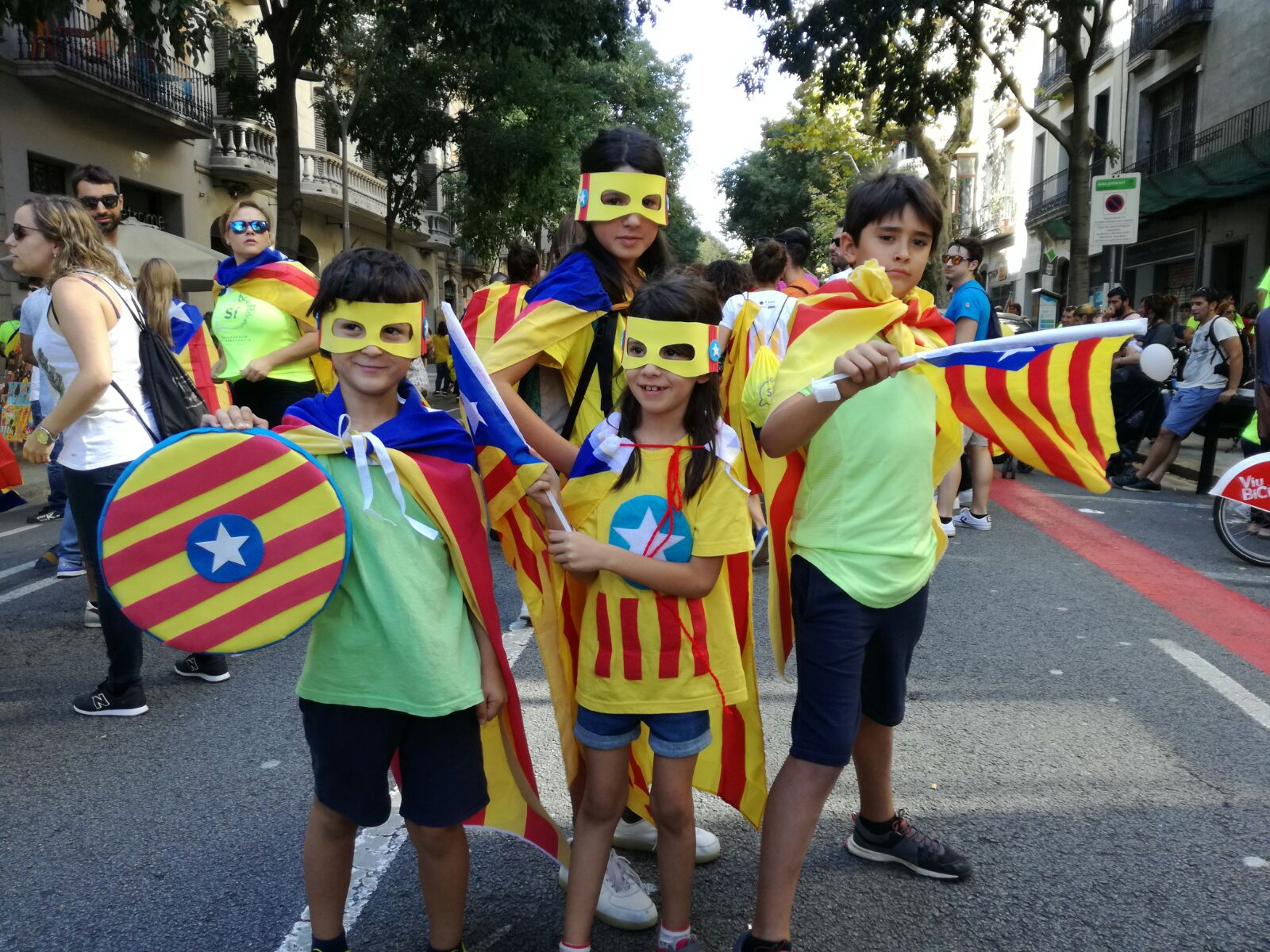 La Diada en imágenes de los lectores