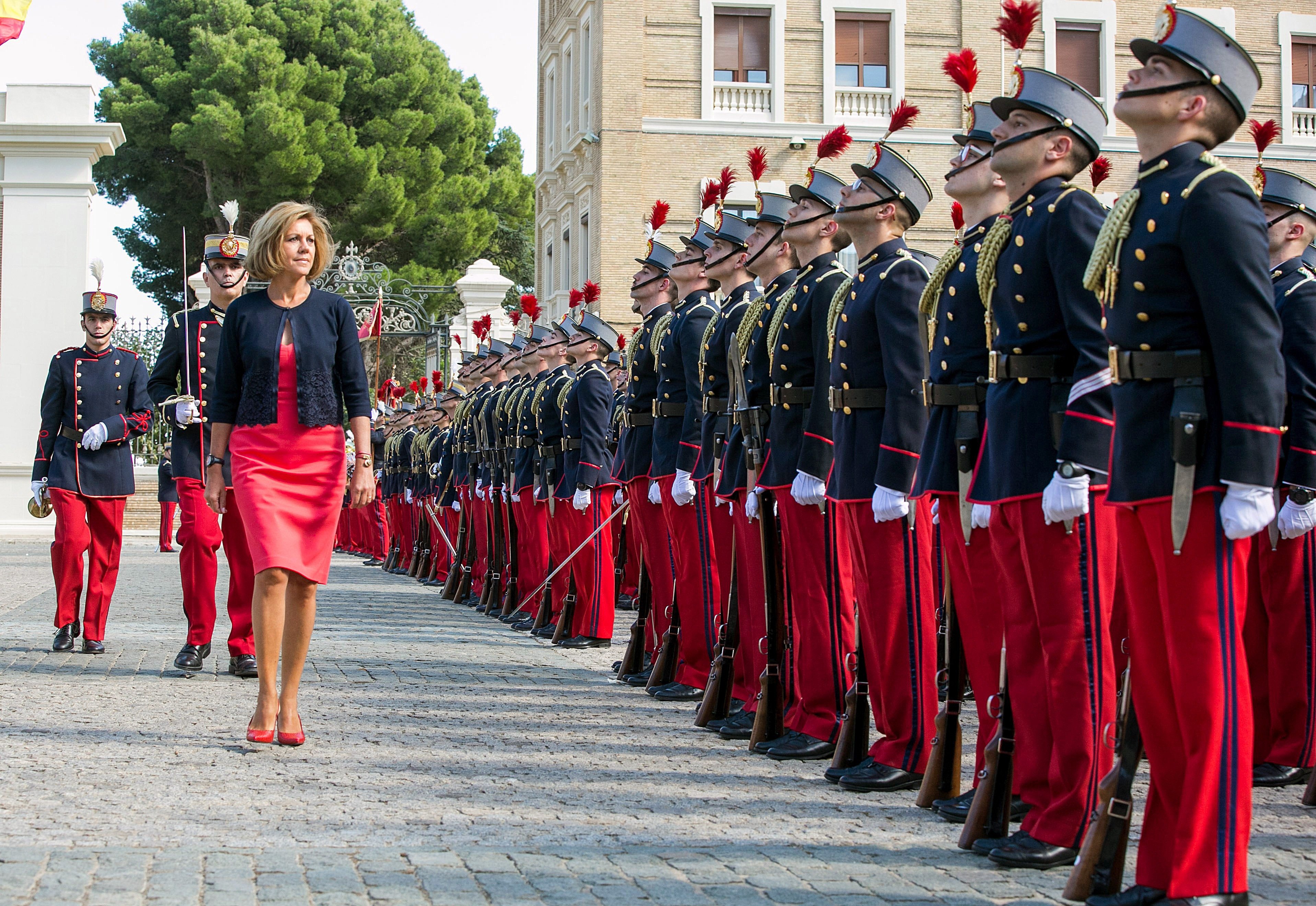 El reivindicatiu tuit del Ministeri de Defensa en plena "mani"