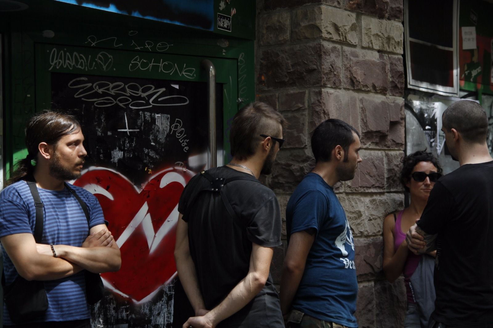 "Cada uno juega sus cartas"