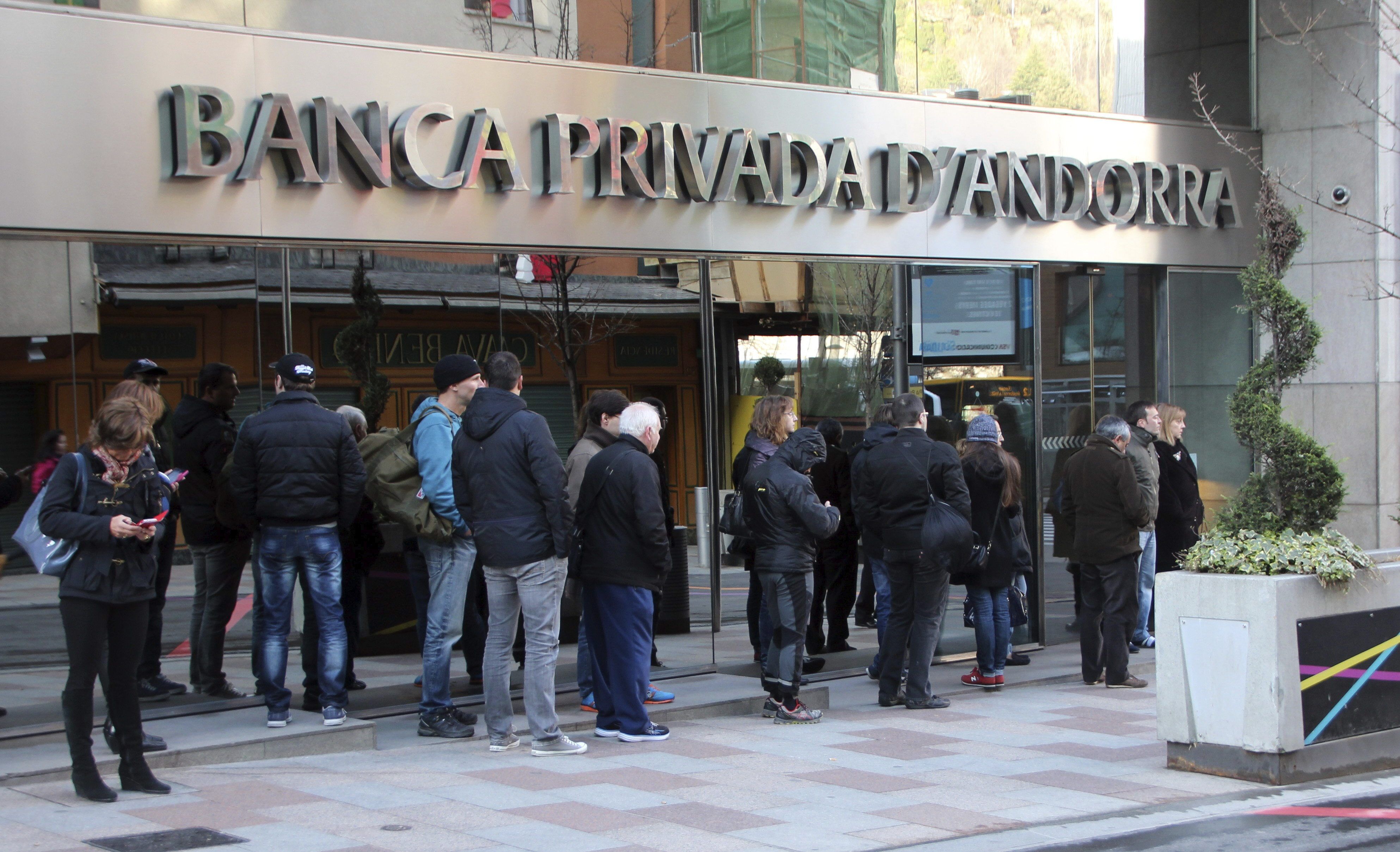 Andorra ya investiga a la policia española por las coacciones a BPA