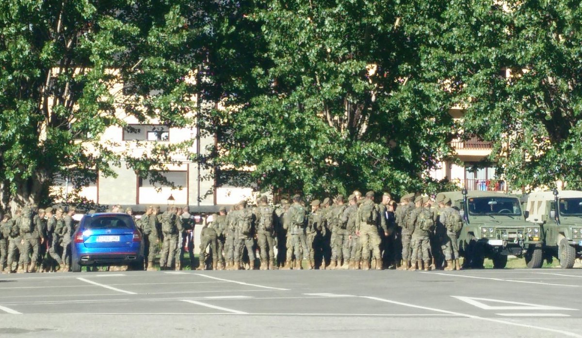 Amplio despliegue militar en la Vall d'Aran