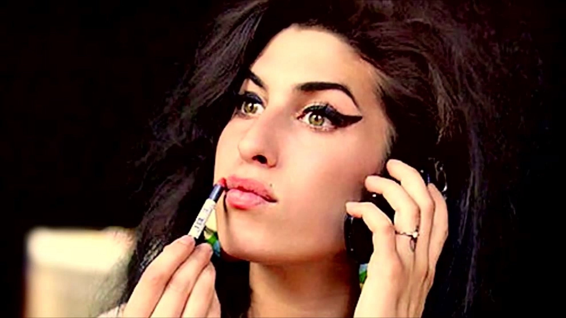 10 anys sense Amy Winehouse: la vida de la gran diva del soul en 5 capítols 10 anys sense Amy Winehouse: la vida de la gran diva del soul en 5 capítols
