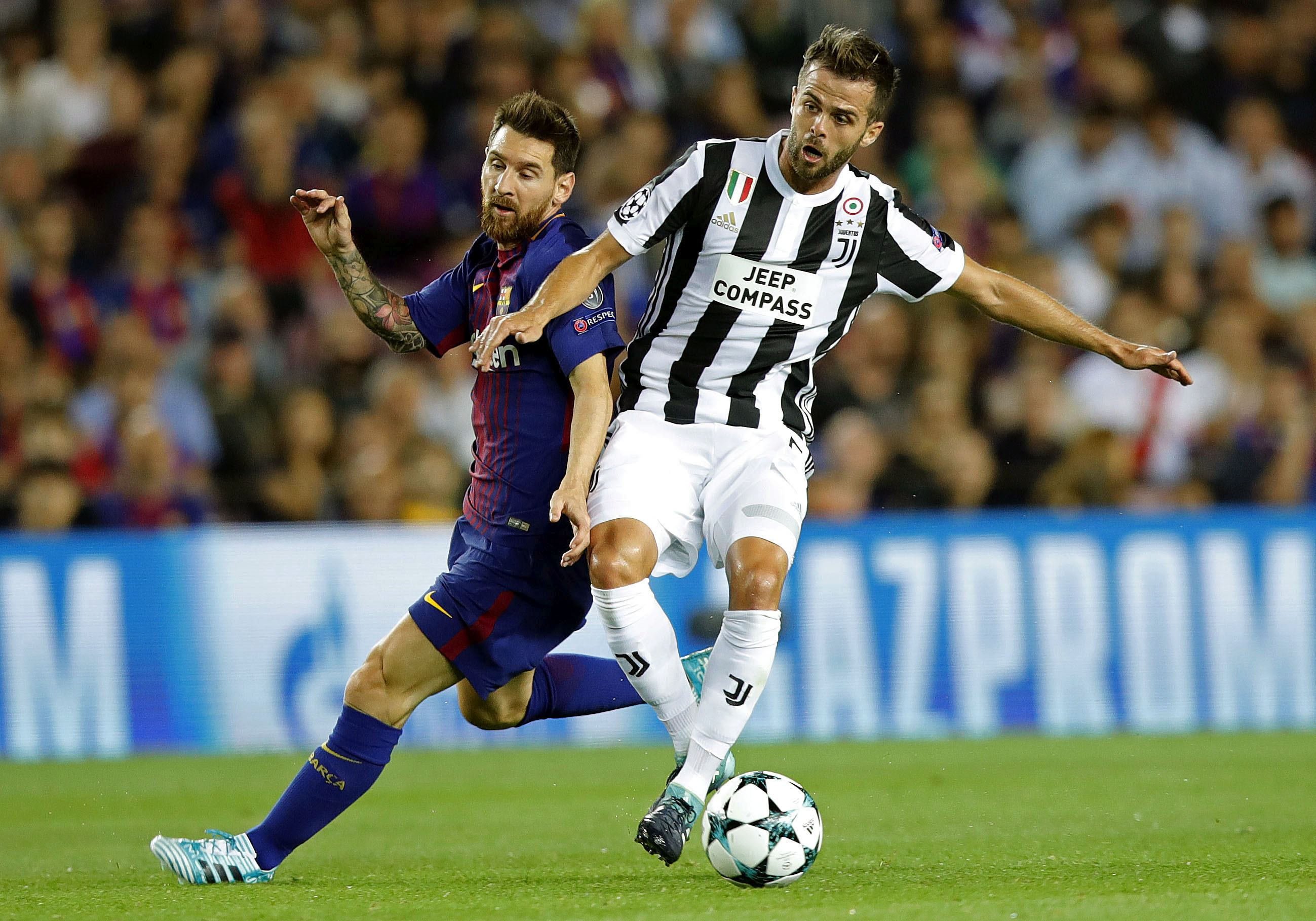 Pjanic viajará esta semana a Barcelona después de dar negativo en Covid-19