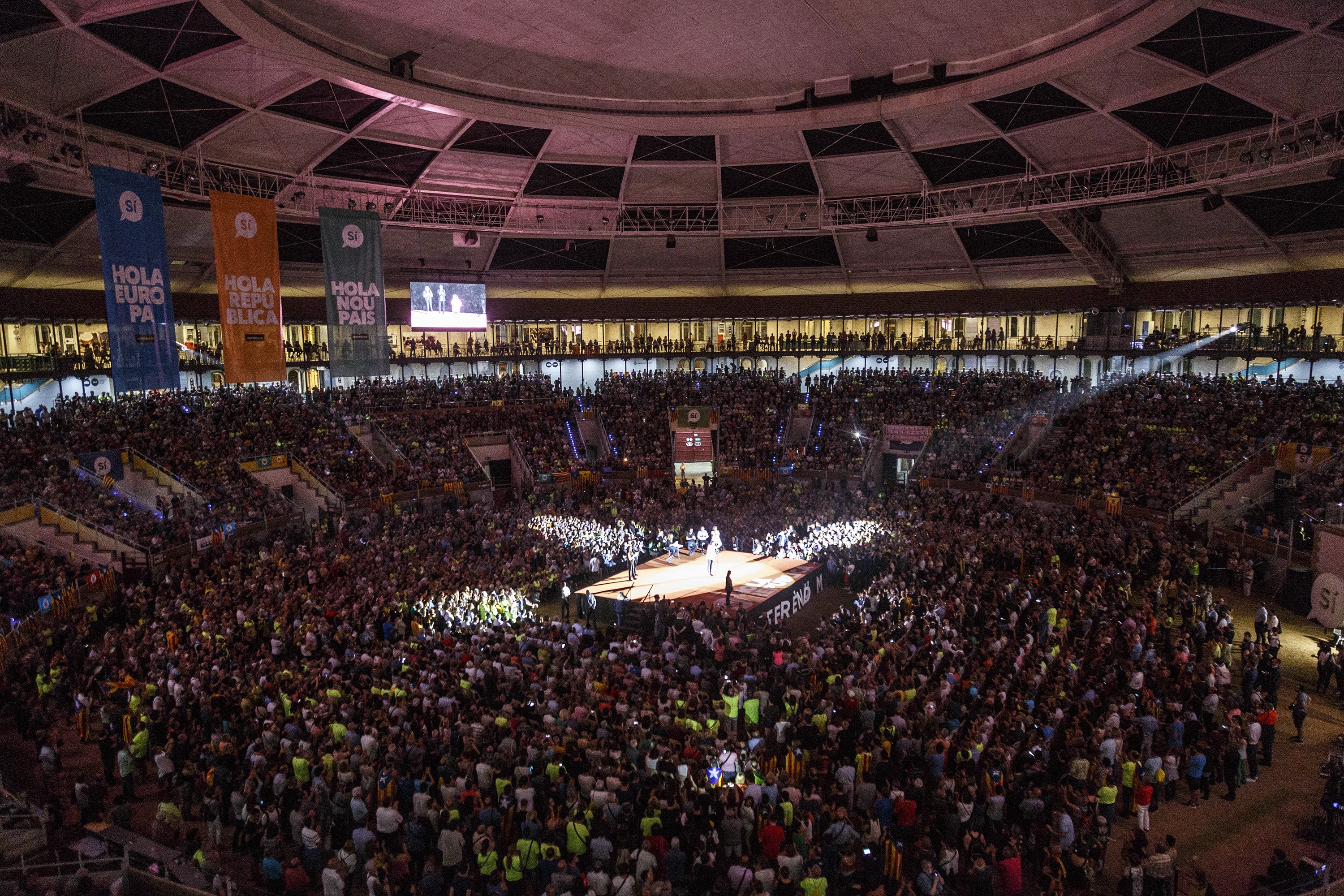 Tarraco arena 1-O Tarragona Referendum - Sergi Alcazar
