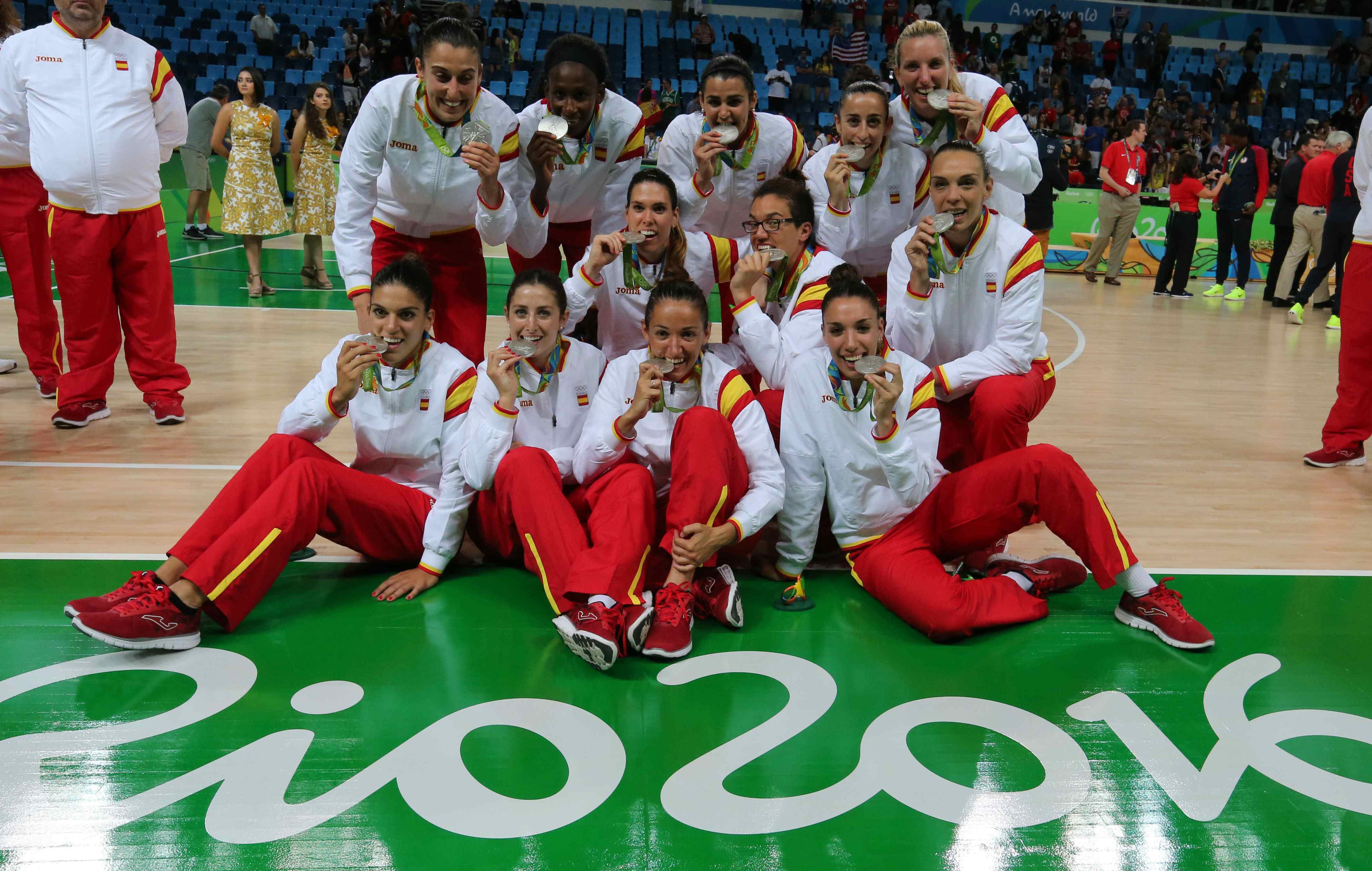 El baloncesto femenino y la merecida plata (101-72)