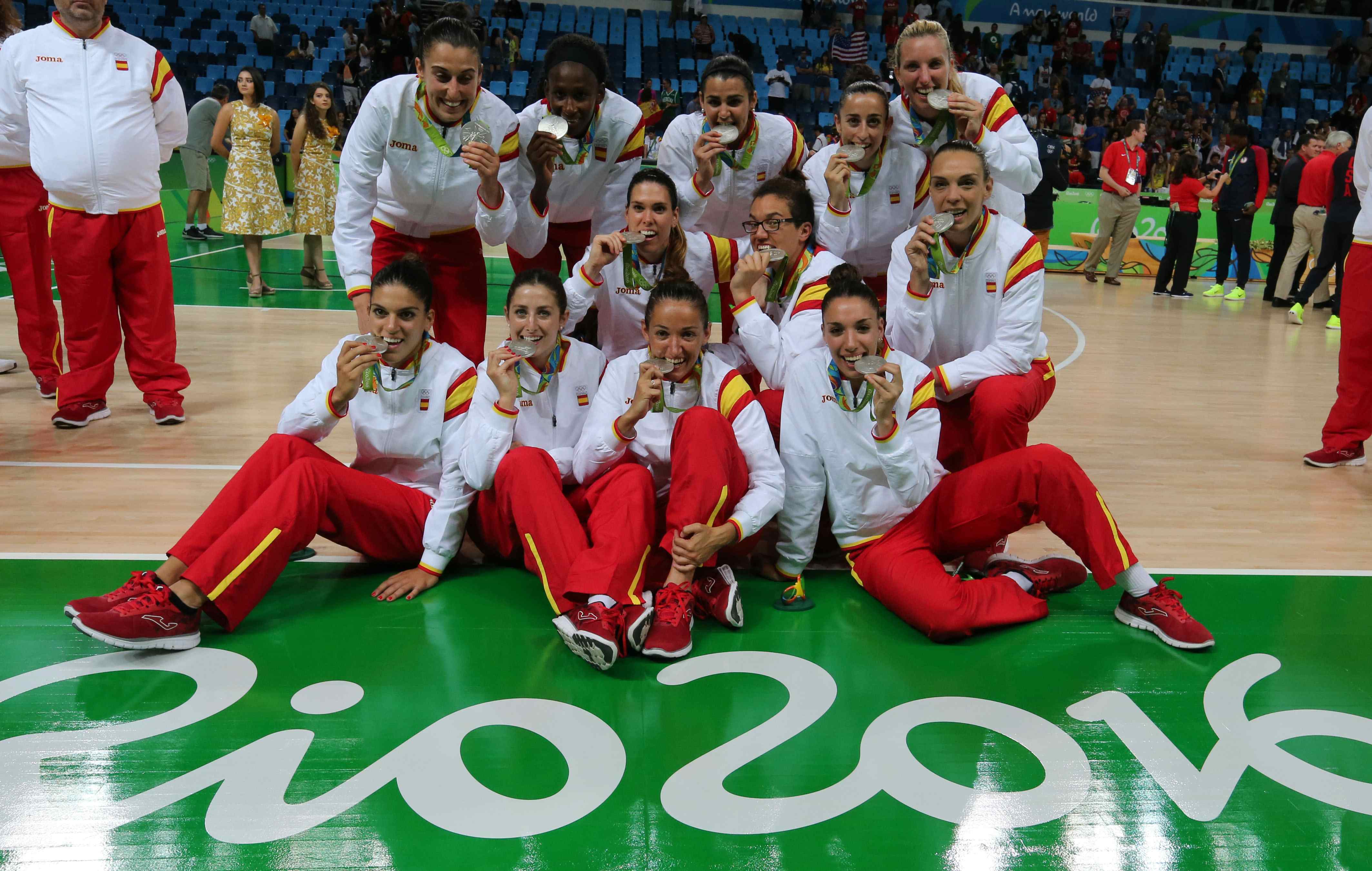 El baloncesto femenino y la merecida plata (101-72)
